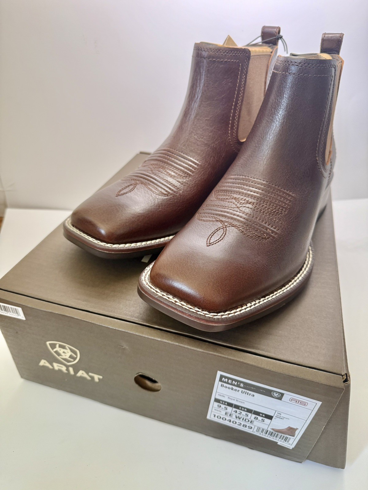 Ariat Chelsea Boot Mens Royal Brown Booker Ultra Square Toe Western Wide EE New