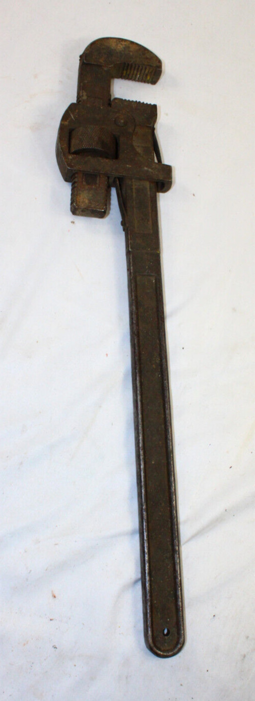 Vintage Antique 24 Monkey Pipe Wrench (22\