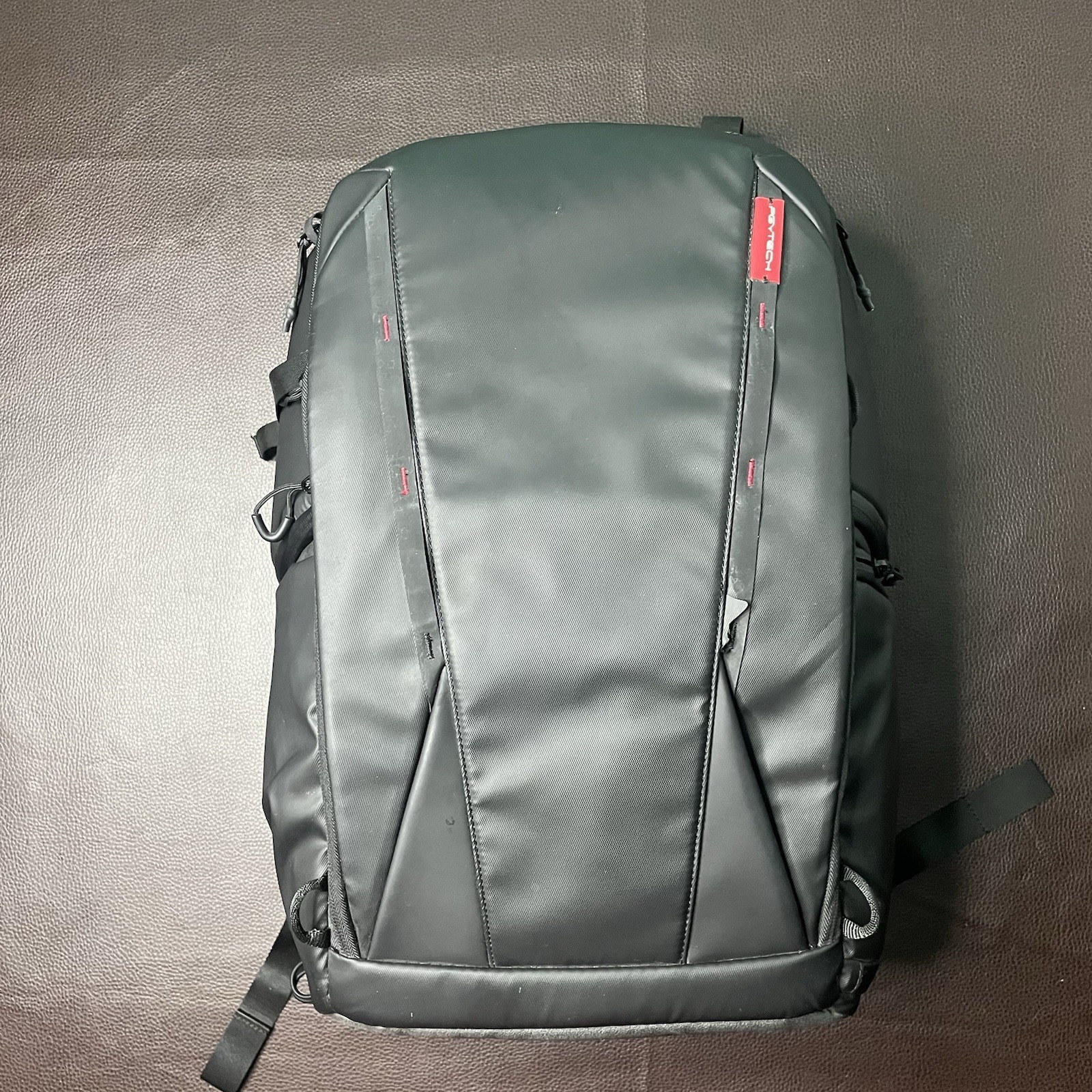 PGYTECH OneMo 2 Backpack 25L & Shoulder Bag -Space Black PGYTECH OneMo 2 Backpack 25L & Shoulder Bag -Space Black
