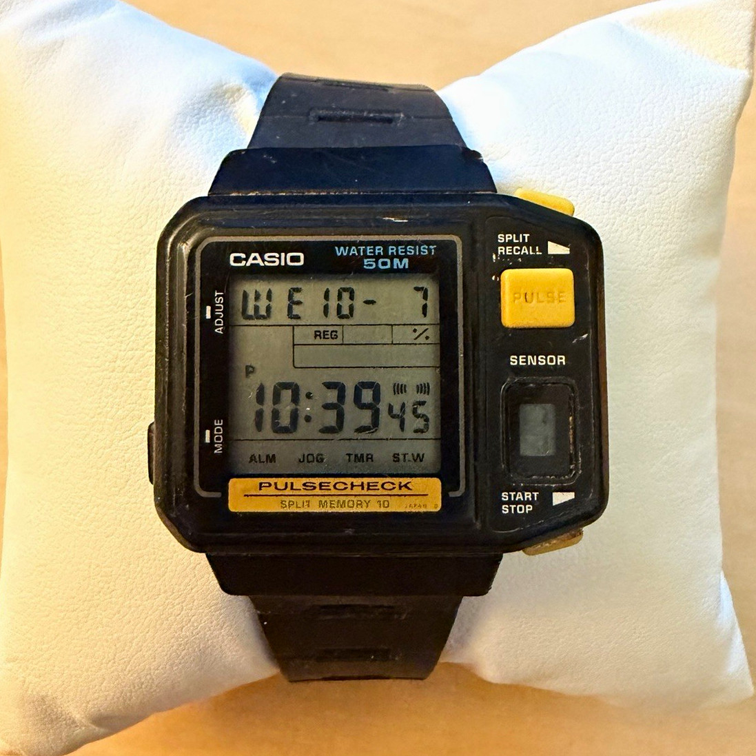 Vintage Casio JP-100W Pulsecheck 509 Digital Watch 50M Black 1987