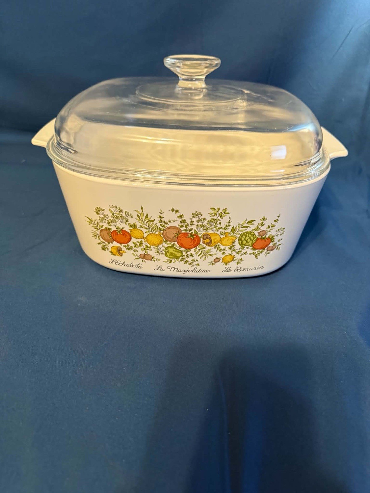 VINTAGE CORNING WARE SPICE OF LIFE 5 QT A-5-B EMBOSSED STAMPED COLLECTIBLE DISH