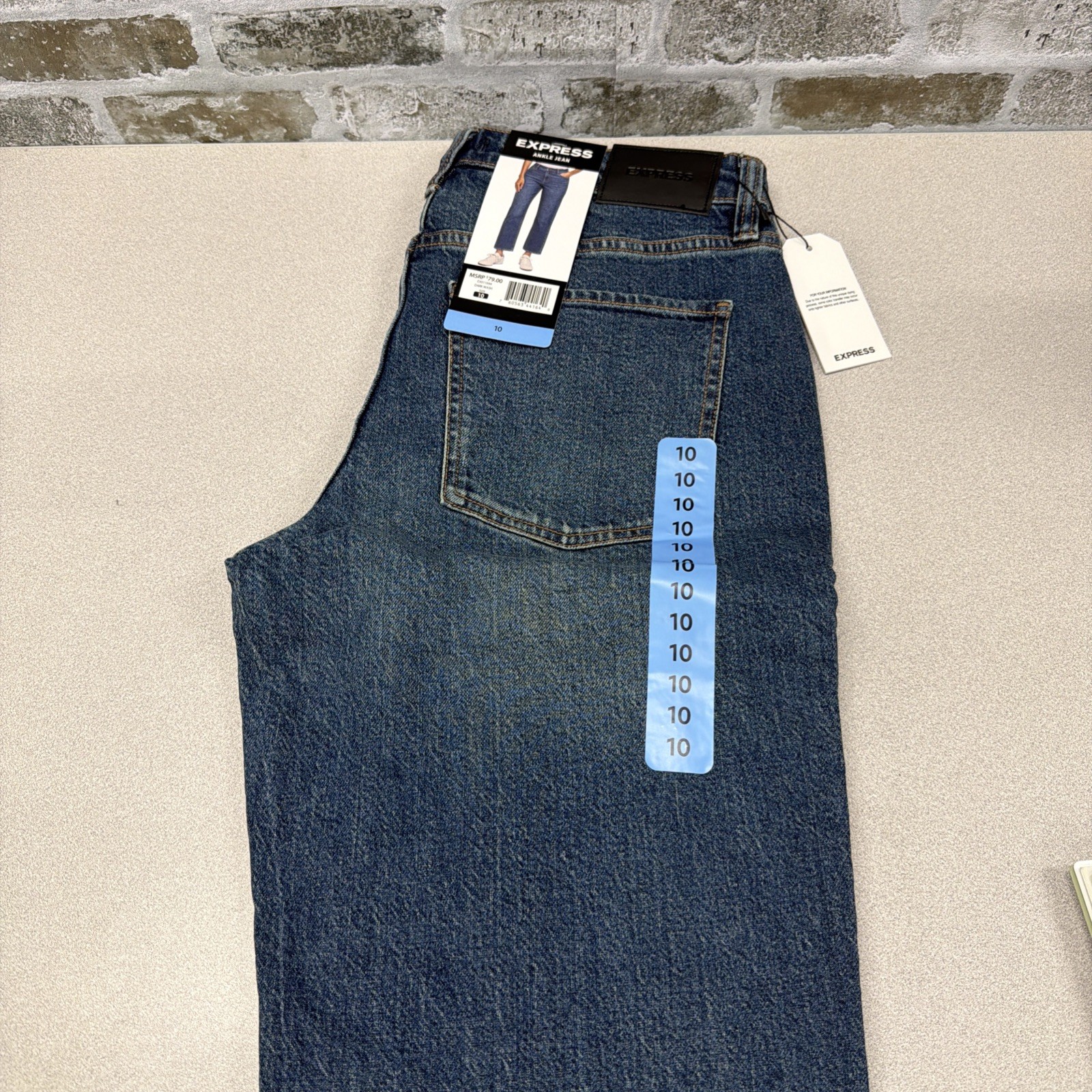 Express Ankle Jeans Dark Wash Size 10 NWT