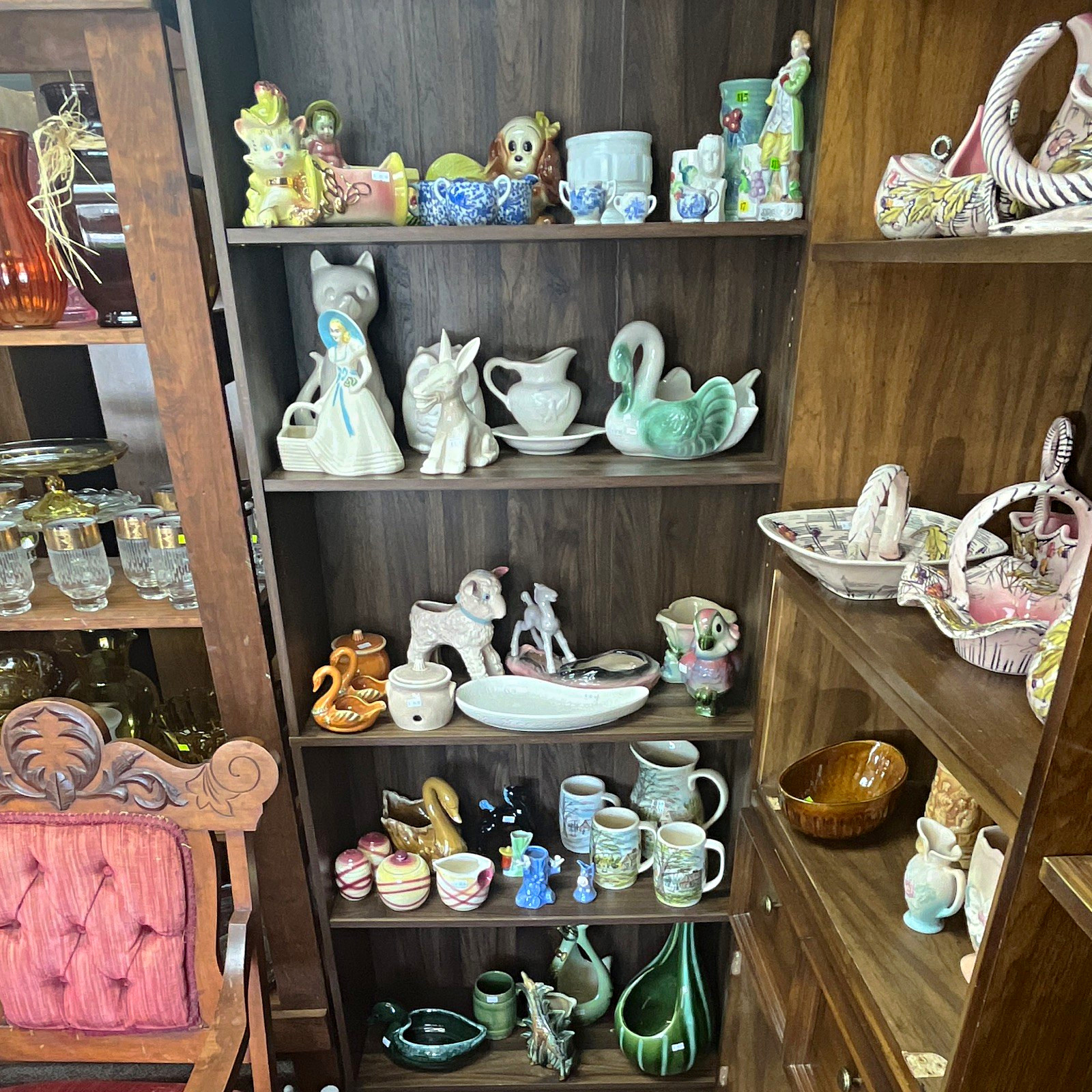 Hull pottery and others Let me know Wich piece you want 