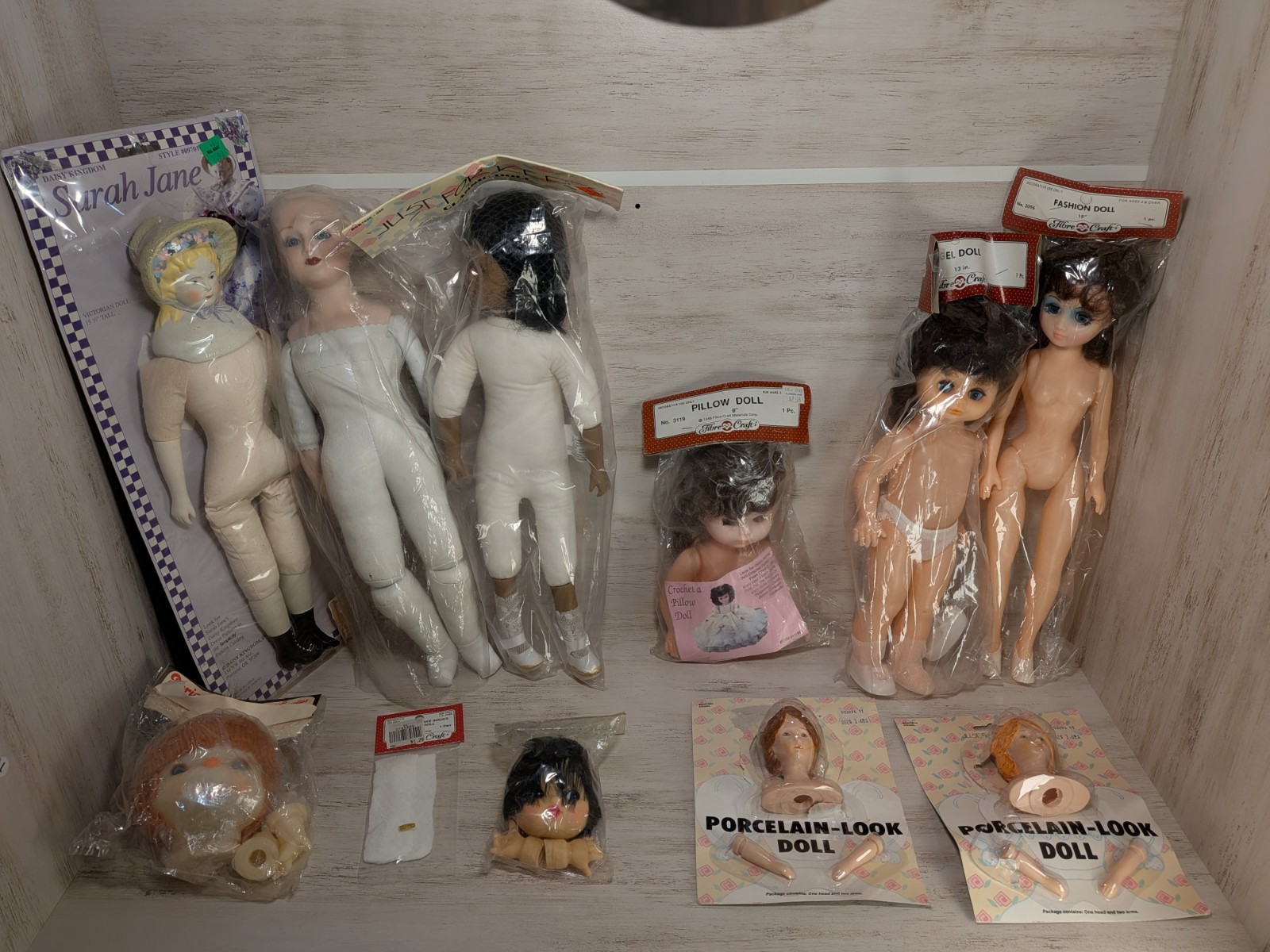 Doll Makers Lot , Doll Parts And Bodies Doll Makers Lot , Doll Parts And Bodies