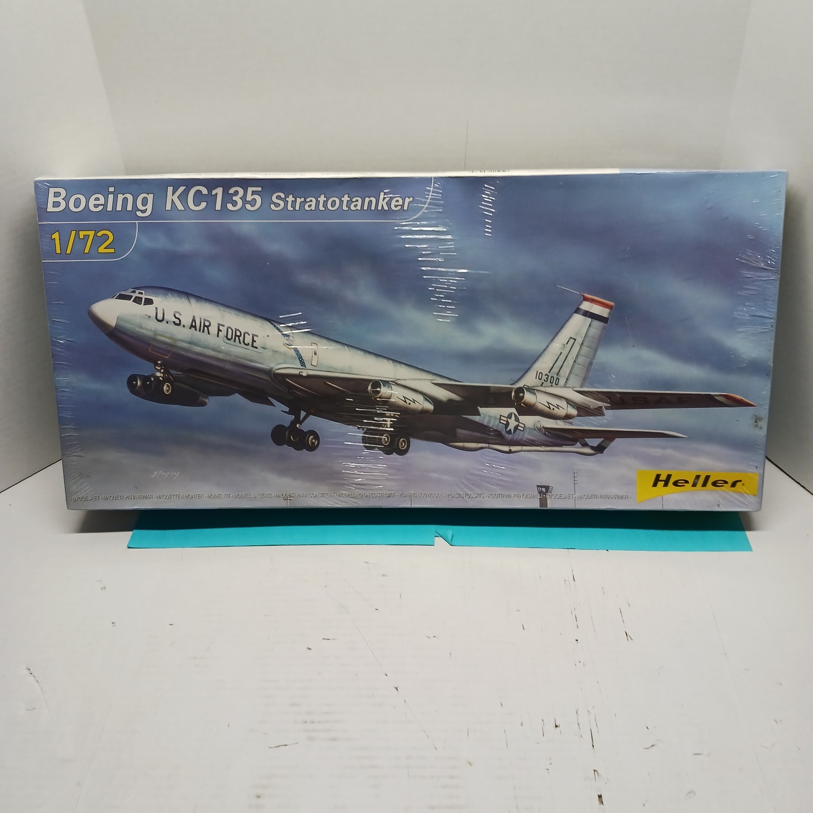 Heller 1/72 Boeing KC-135 Stratotanker Factory Sealed Heller 1/72 Boeing KC-135 Stratotanker Factory Sealed