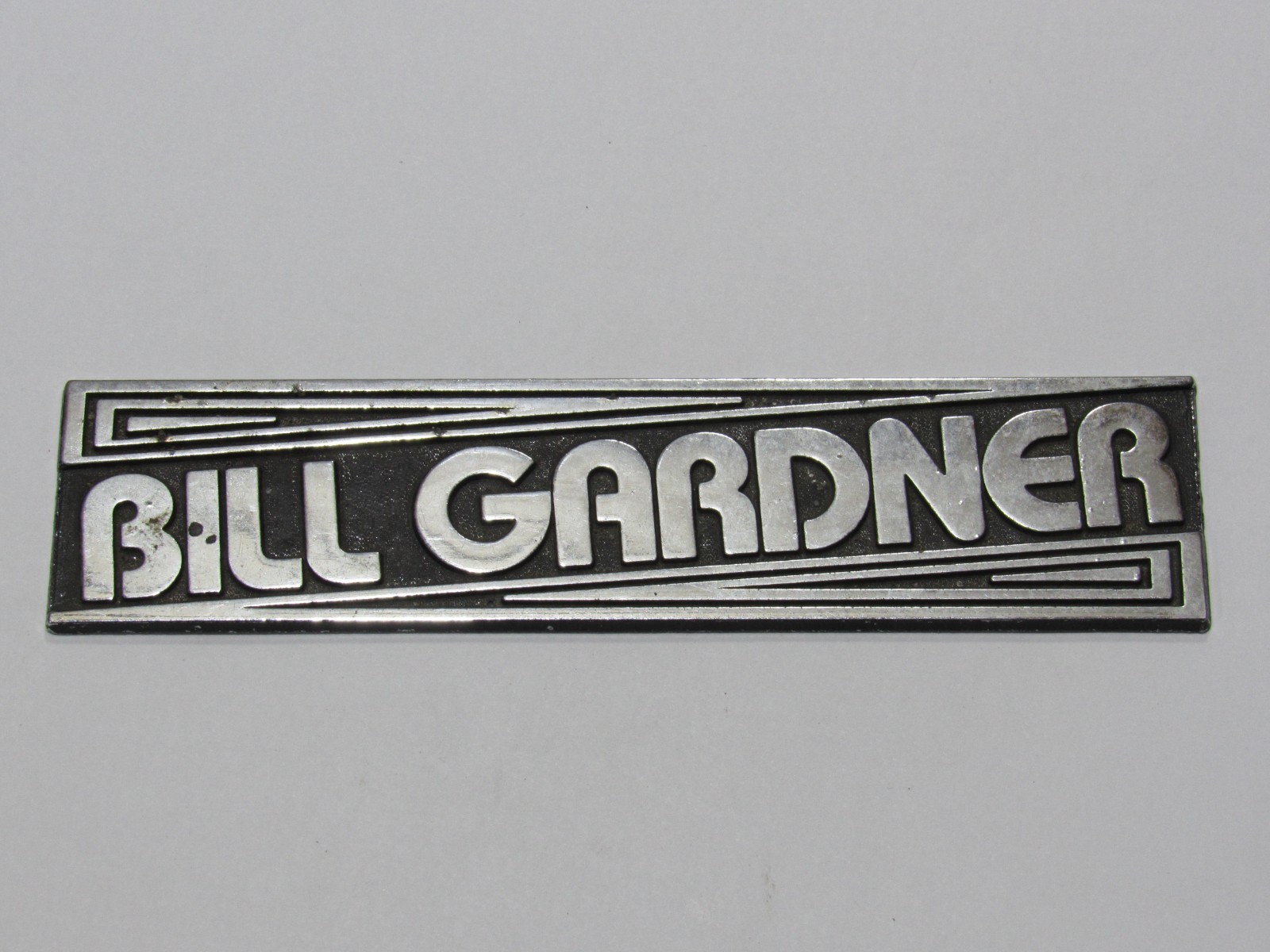 VTG Bill Gardner Chevrolet Alice Texas Metal Dealership Badge Emblem Tag TX Oil