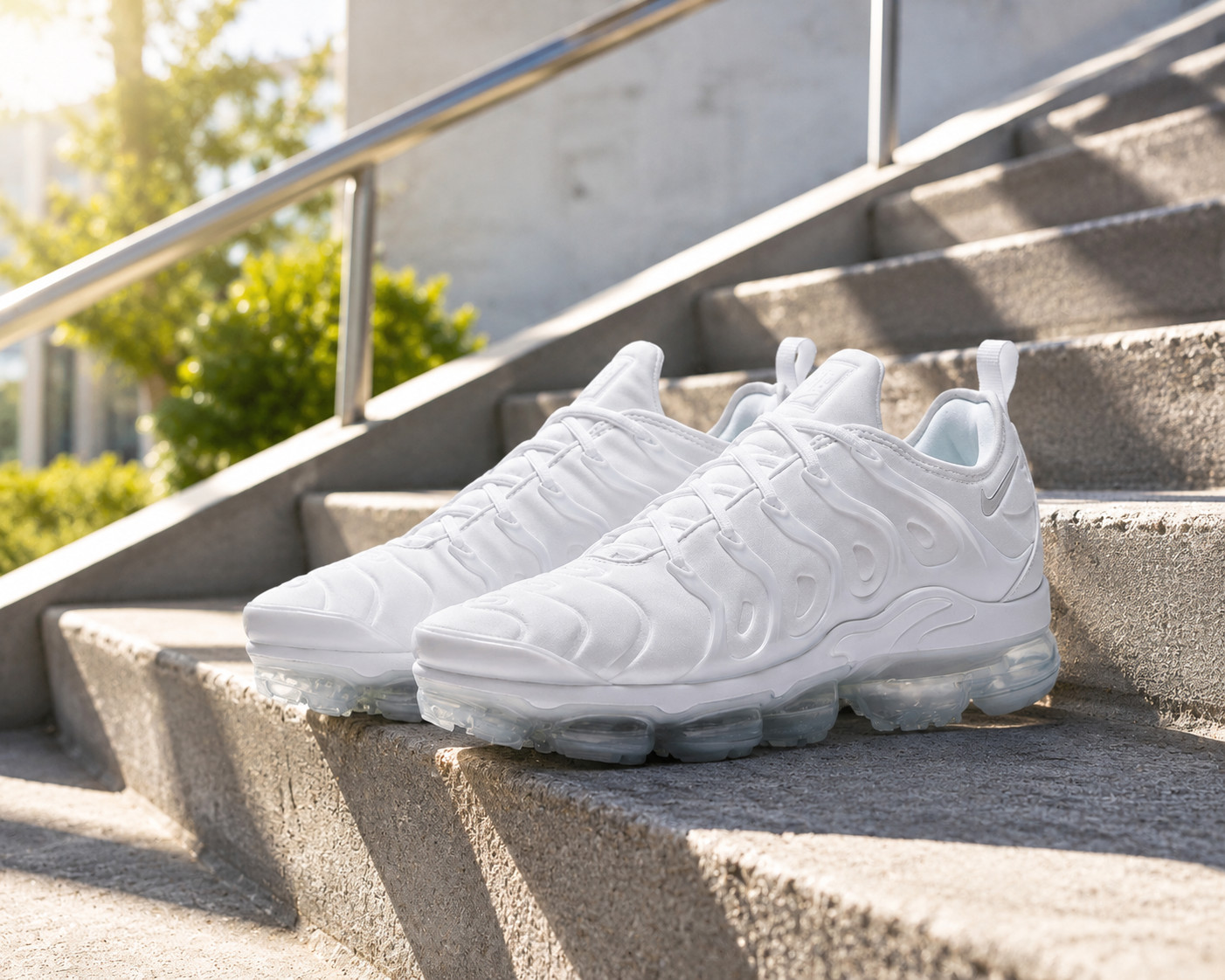 All Men's Size US VaporMax Plus TN White 7 - 11 NEW