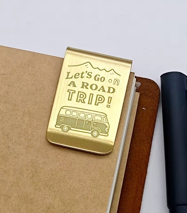 Traveler’s Company Factory Brass Clip: Let’s Go on a Road Trip Traveler’s Company Factory Brass Clip: Let’s Go on a Road Trip