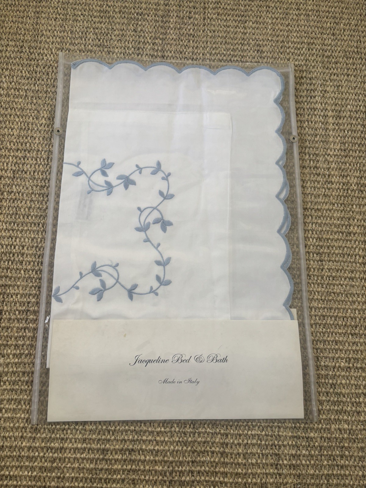NIP Luxury Italian Embroidered Bedding, Egyptian Cotton Sateen New in Package
