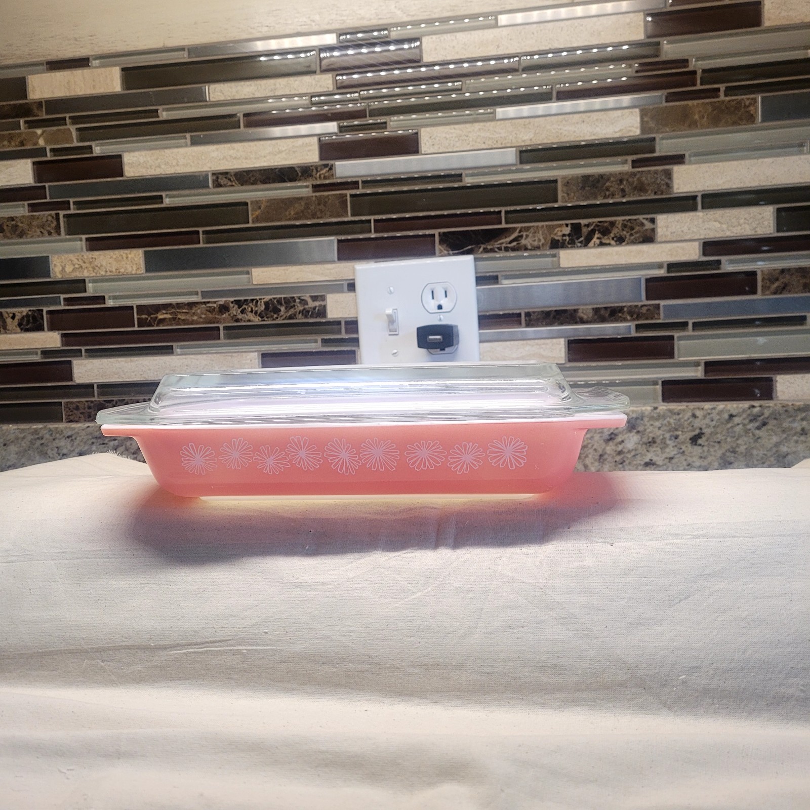 Vtg Pyrex Pink Daisy 548-B 1 1/4 QT Rectangular Casserole Dish & Space Saver Lid