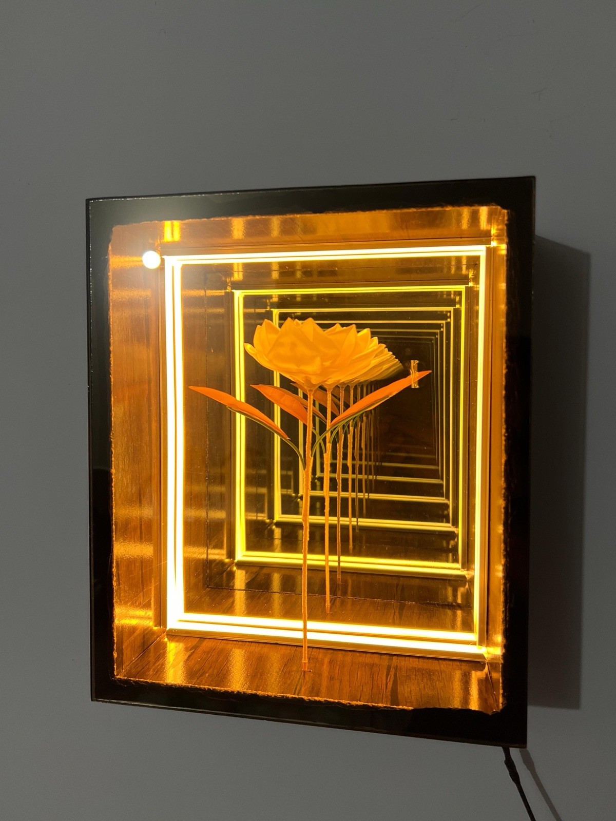  3D Infinity Mirror Wall Light Box Handmade Wood Frame Floral Decor Unique Gift 