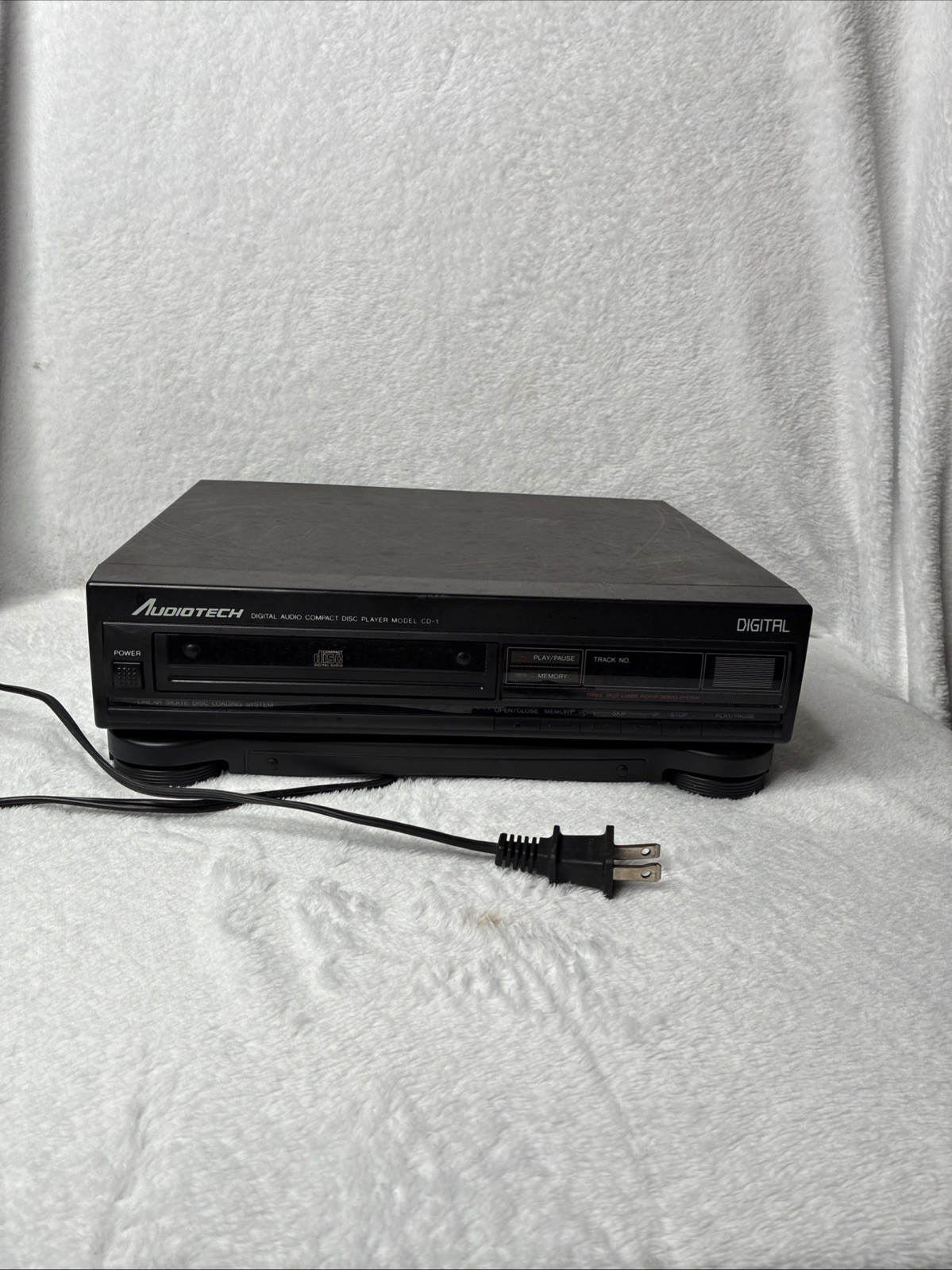 Vintage ‘92 AudioTech CD-1 Compact Disc Player Rare Stereo CD Player Taiwan