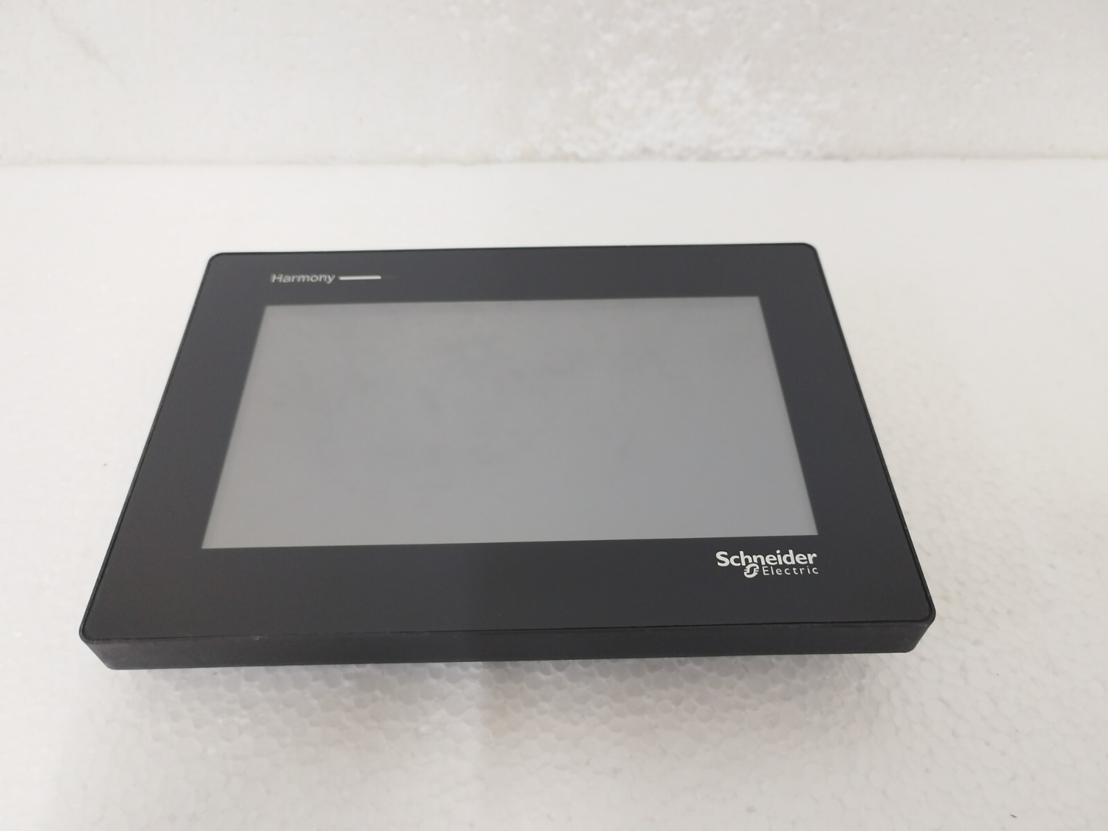 Schneider HMISTM64 Touch Panel Screen, Harmony ST6, 7-inch Colour TFT LCD Schneider HMISTM64 Touch Panel Screen, Harmony ST6, 7-inch Colour TFT LCD