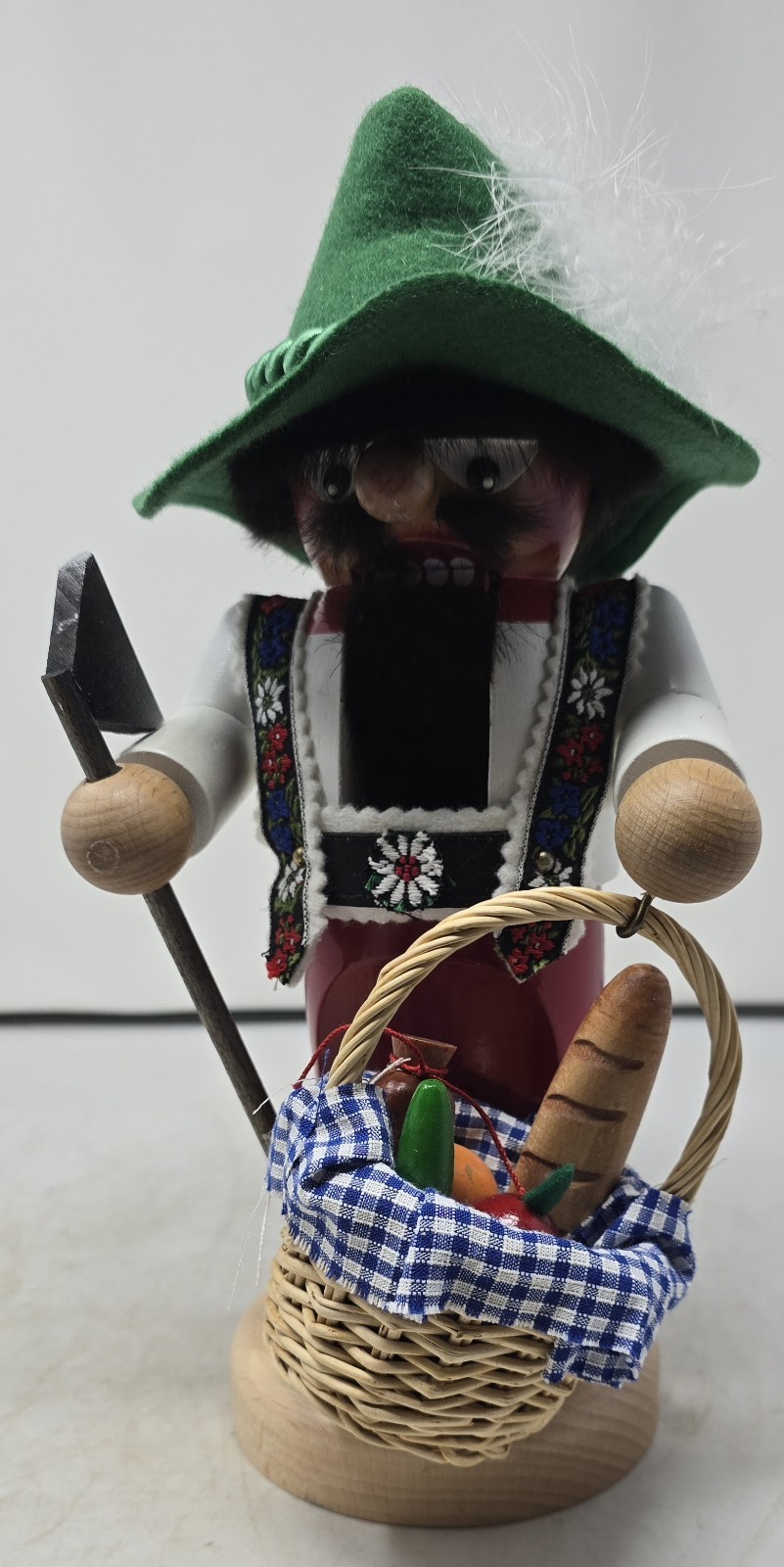 Steinbach Chubby Tyrolean Bavarian Nutcracker SIGNED Karla Steinbach 2002 Basket