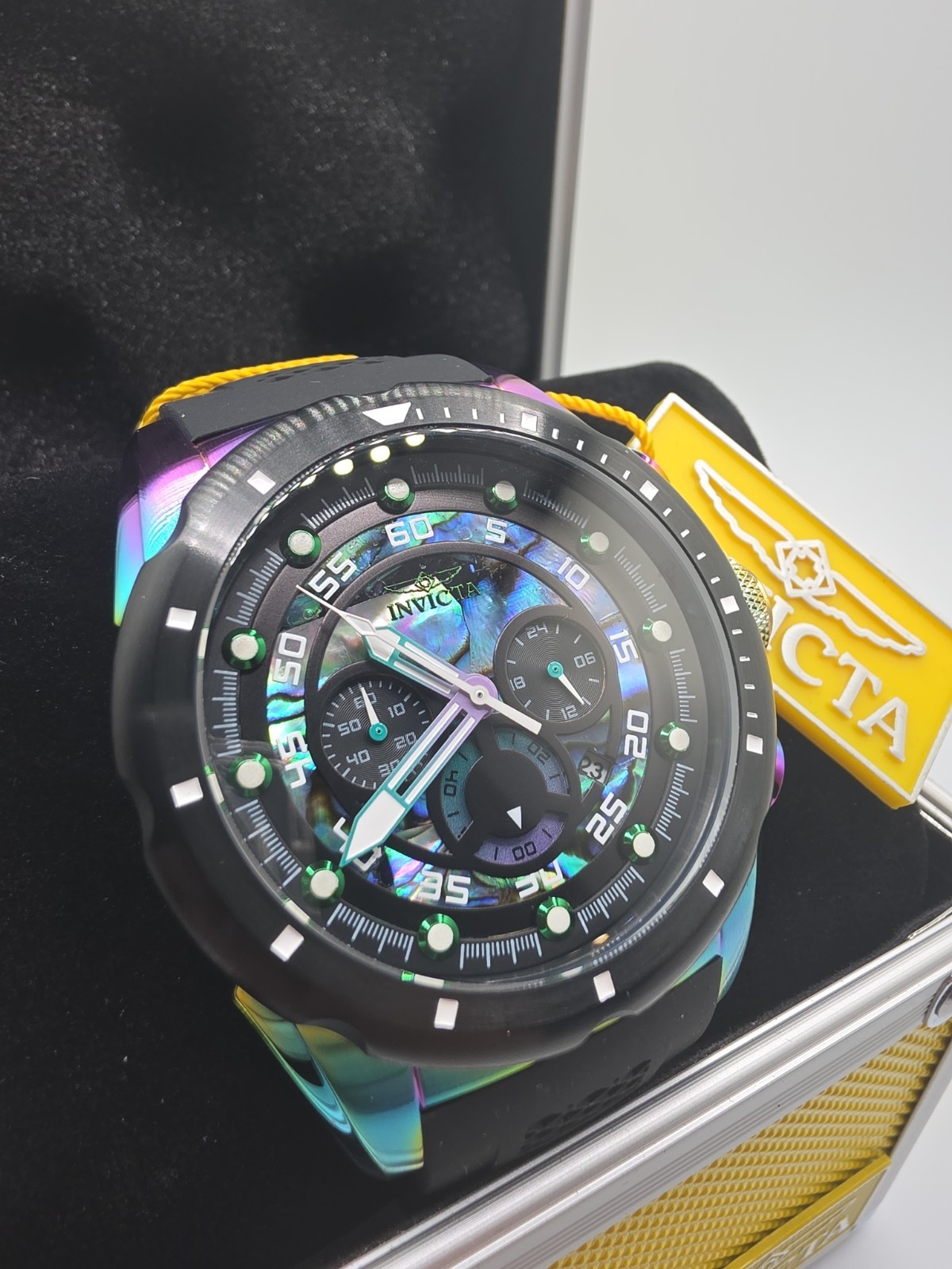 Retail $499.00 Invicta Speedway Men's 50mm Rainbow Iridescent Dial Chrono 69835