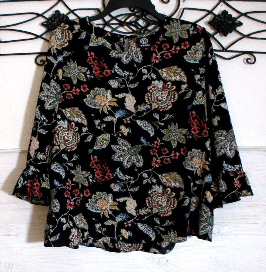 Bobeau Women\'s Top Size M Long Sleeve Black Floral Round Neck Bobeau Women\'s Top Size M Long Sleeve Black Floral Round Neck