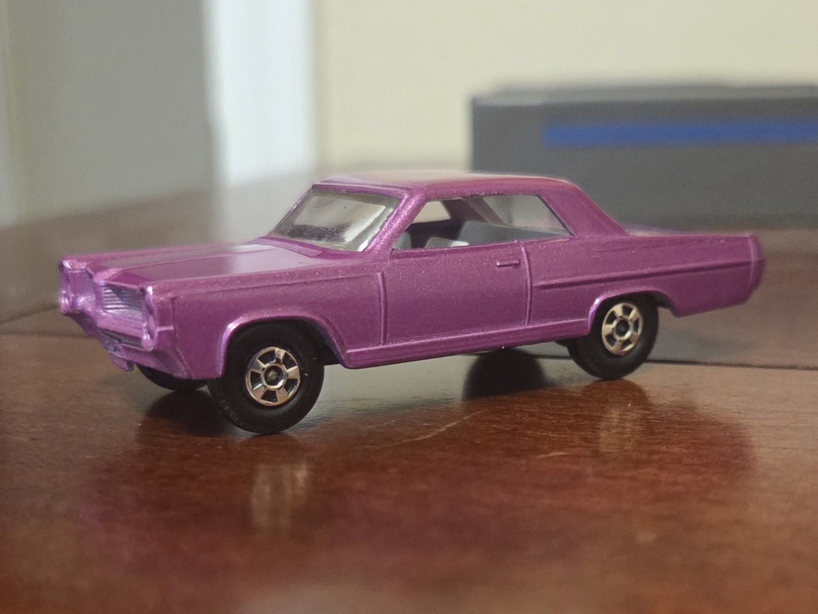 Vintage Lesney Super Fast Number 22 Matchbox 64 Pontiac Grand Prix Coupe Vintage Lesney Super Fast Number 22 Matchbox 64 Pontiac Grand Prix Coupe
