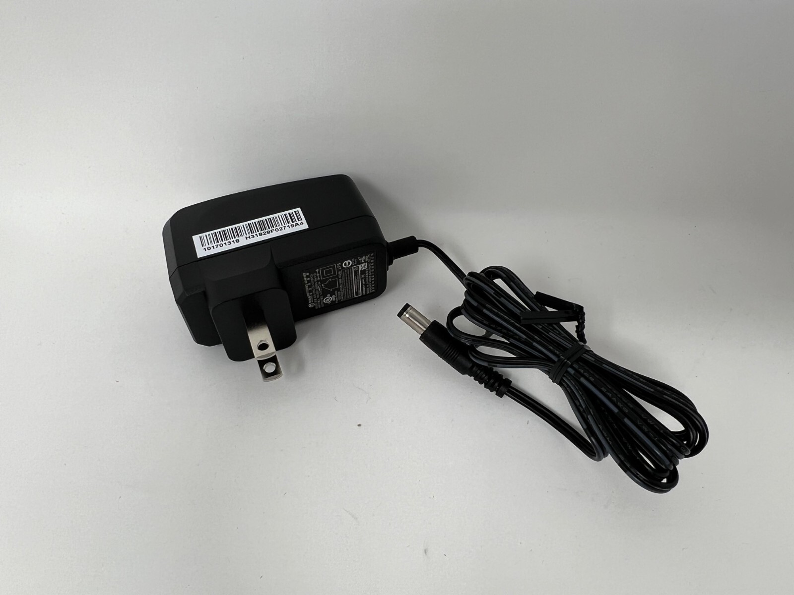 UL Listed 12V DC 1Amp 1A 1 Amp Power Supply Switch Adapter Transformer Charger UL Listed 12V DC 1Amp 1A 1 Amp Power Supply Switch Adapter Transformer Charger