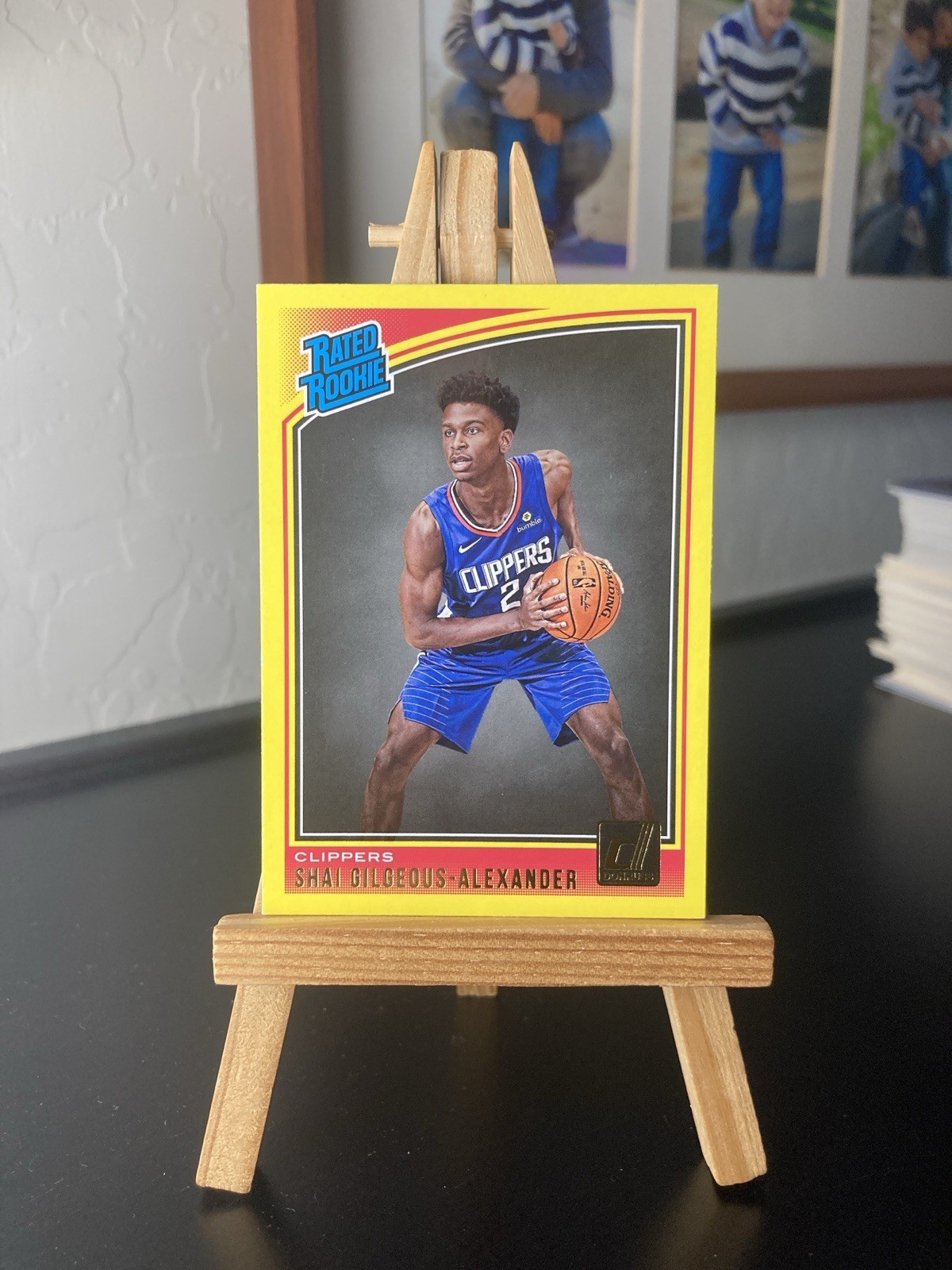 2018-19 Shai Gilgeous-Alexander Panini Donruss Yellow Flood Rated Rookie (RC) 2018-19 Shai Gilgeous-Alexander Panini Donruss Yellow Flood Rated Rookie (RC)