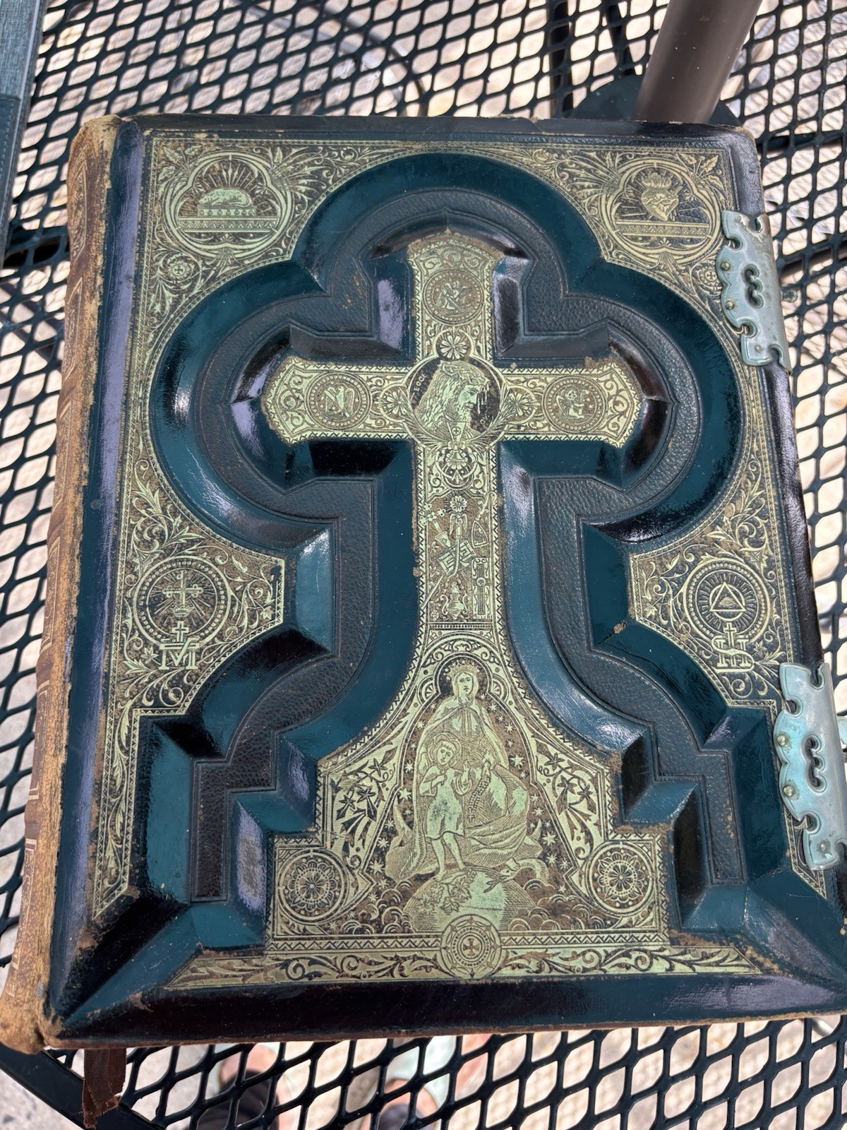 RARE Antique 1883 DOUAY & RHEIMS Bible, Latin Vulgate, Selling AS IS RARE Antique 1883 DOUAY & RHEIMS Bible, Latin Vulgate, Selling AS IS