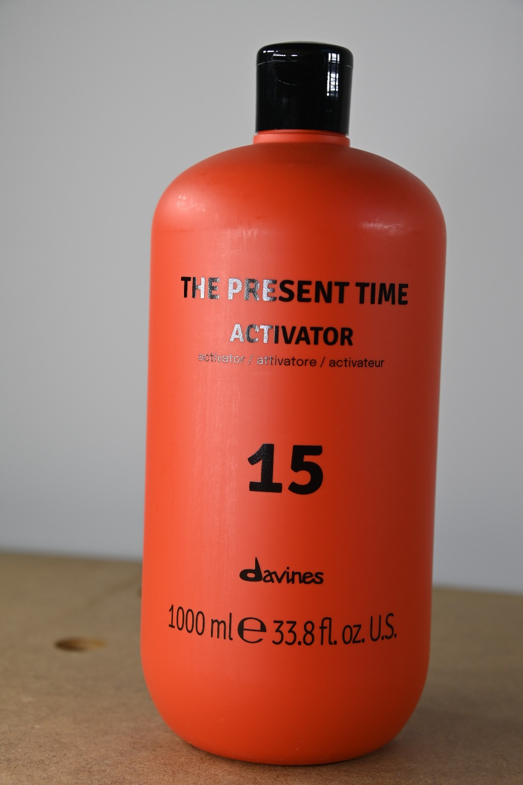 DAVINES - The Present Time - Activator 15 - 1000 ml - 33.8 fl oz DAVINES - The Present Time - Activator 15 - 1000 ml - 33.8 fl oz