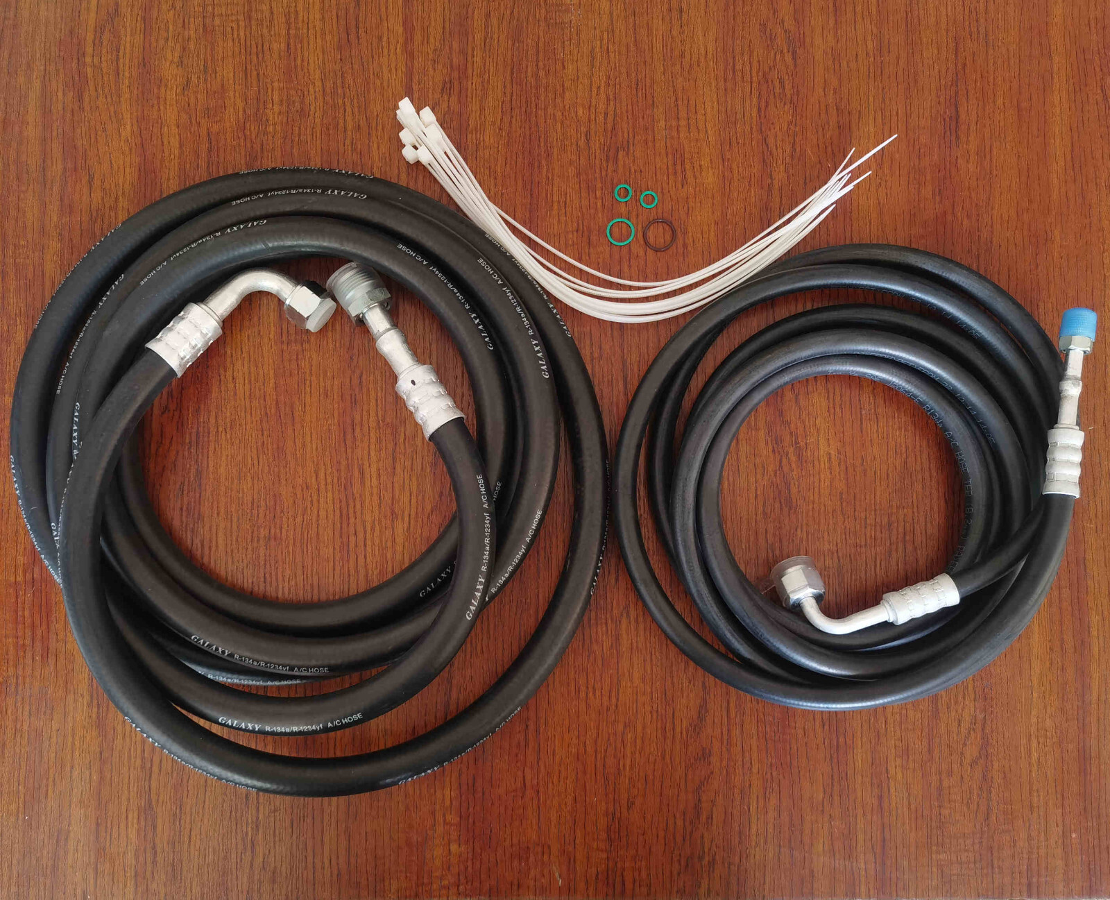 Rear Aux A/C Hoses Lines Kit for 1994-99 Chevrolet/GMC Suburban 1500 GAS Rear Aux A/C Hoses Lines Kit for 1994-99 Chevrolet/GMC Suburban 1500 GAS