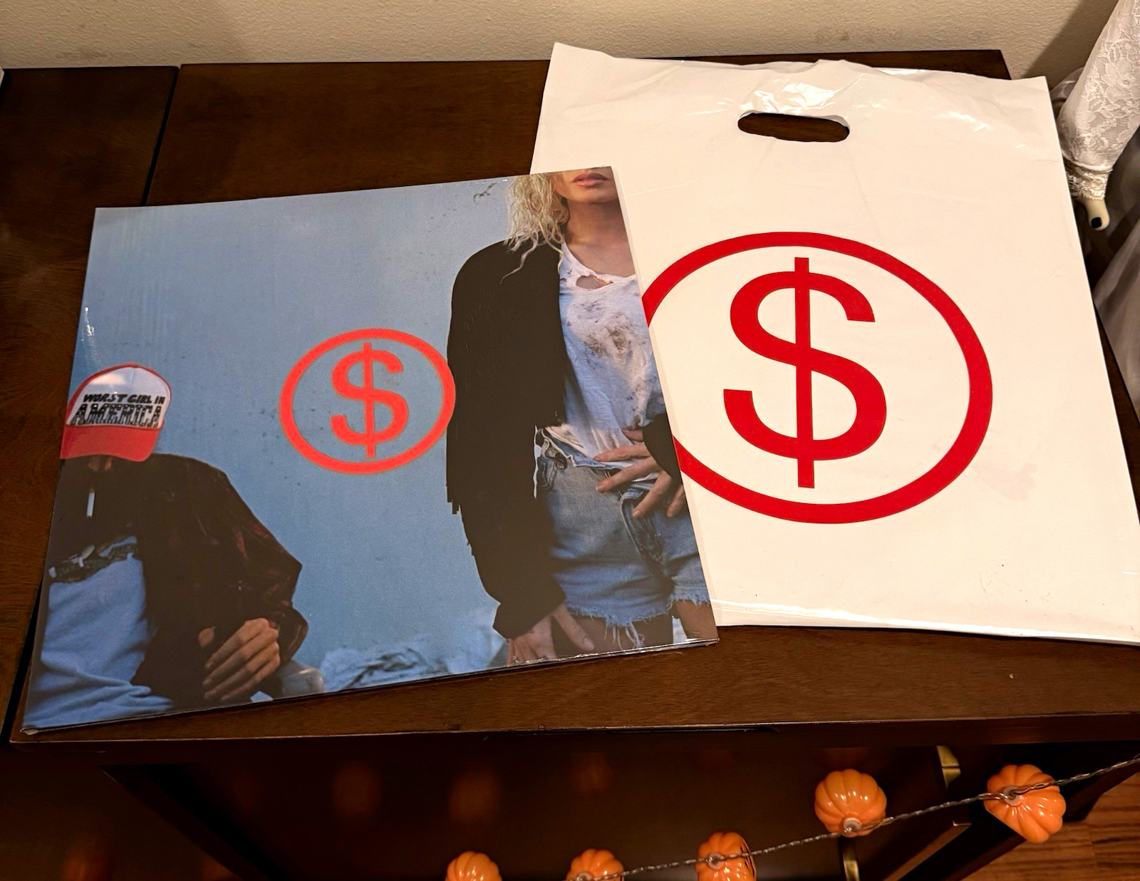 Slayyyter - “Worst Girl in America” TOUR EXCLUSIVE vinyl SEALED + tour bag