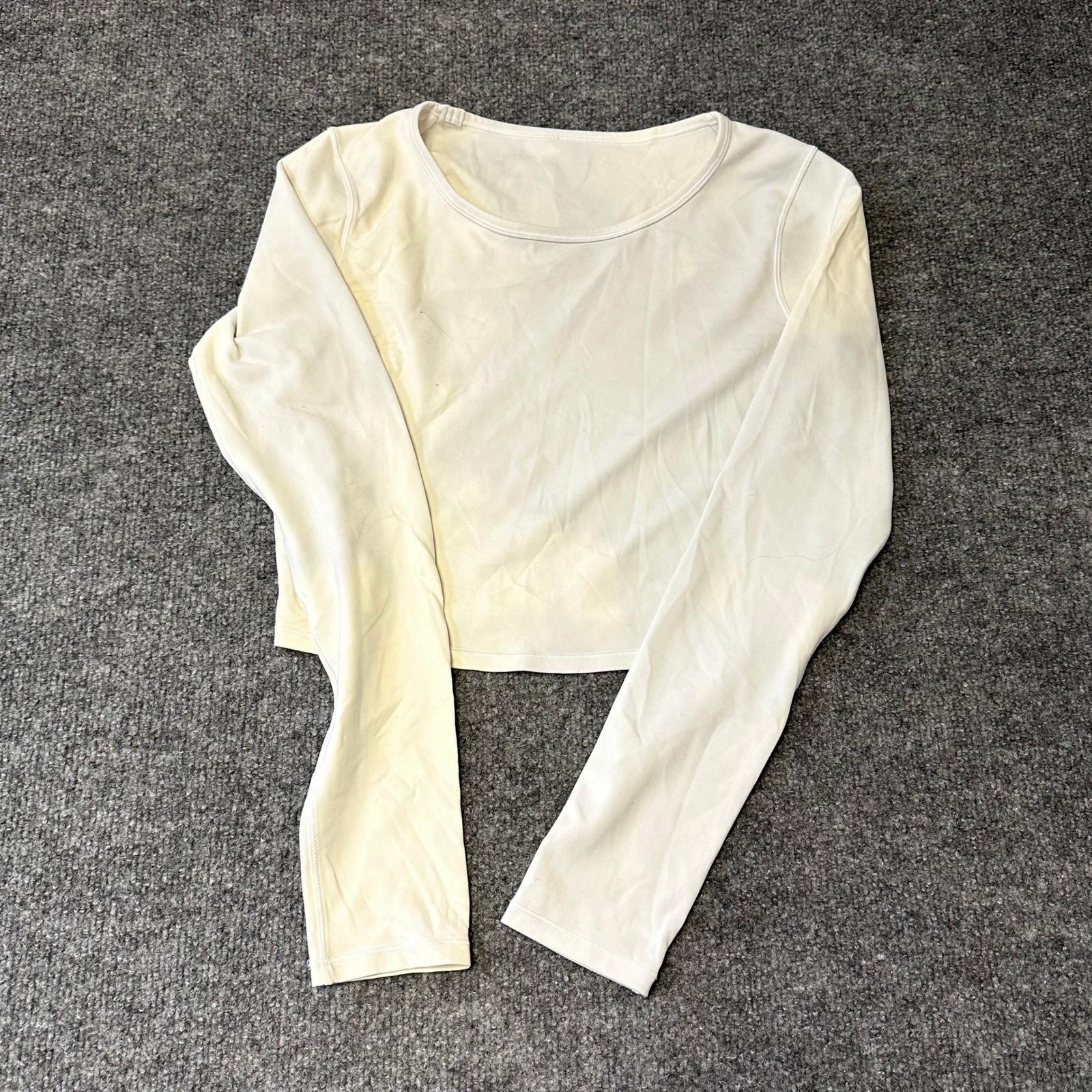 Lululemon Top Womens Size 6 White Long Sleeve Cropped Athletic Yoga Shirt