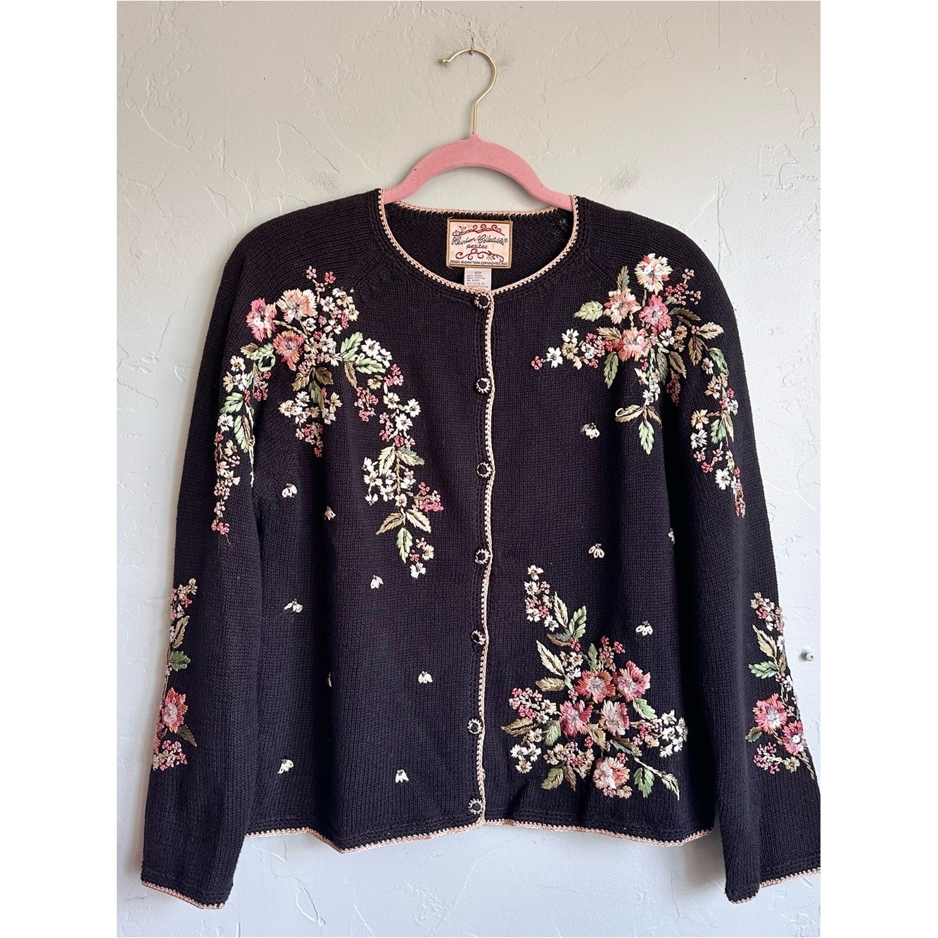Vintage Heirloom Collectibles Black Floral Embroidered Cottagecore Cardigan PM