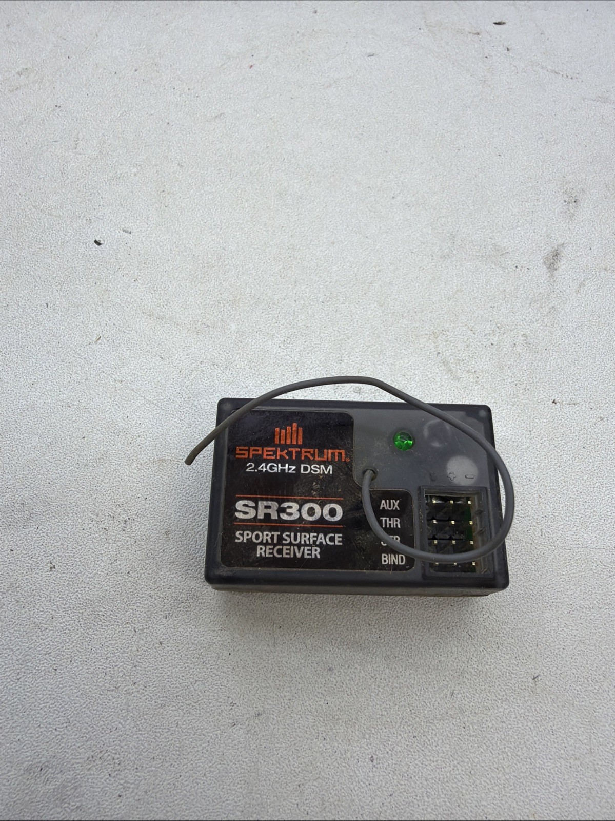 Spektrum DSM 2.4ghz SR300 RC Remote Control Truck / Car Receiver RX