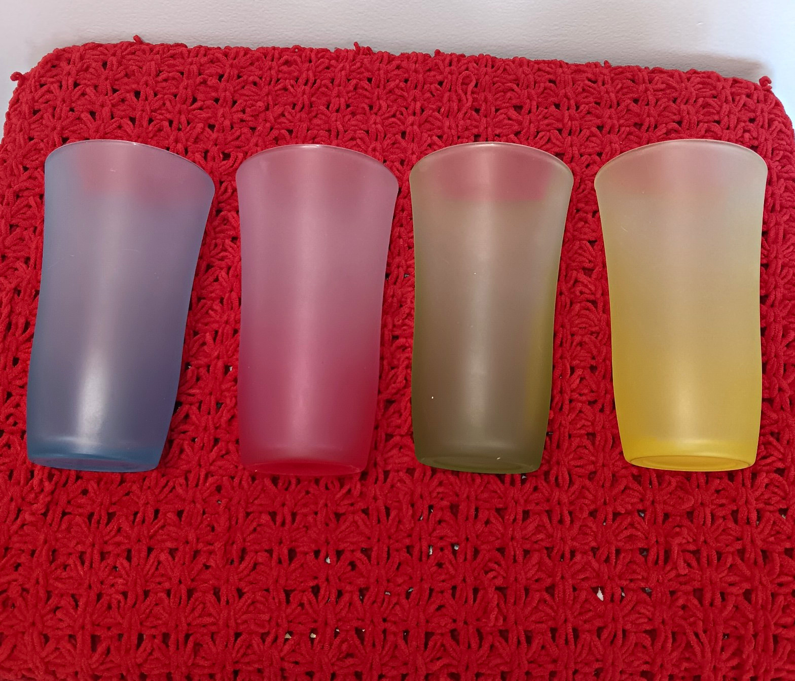 Vintage Libbey Set Of (4) Frosted Glass Cups.. (Very HEAVY) Cups.. Thick Glass