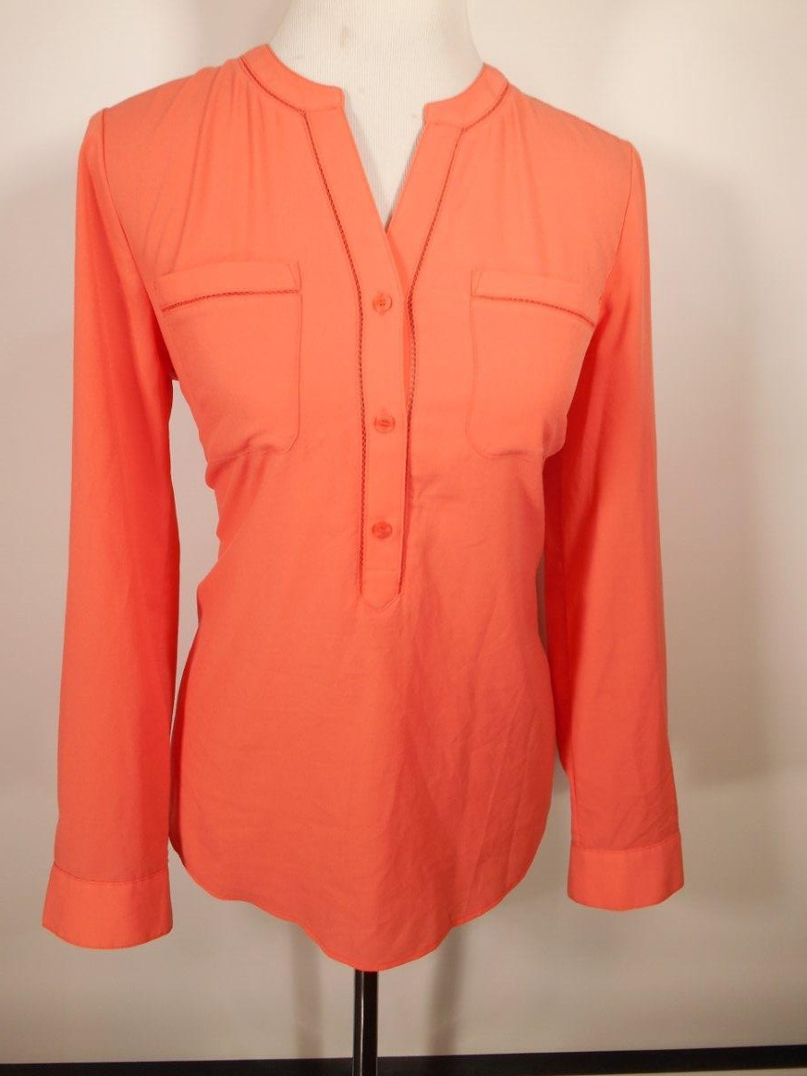 Beautiful Women\'s Small Talbots Pink Long Sleeve Fitted Blouse