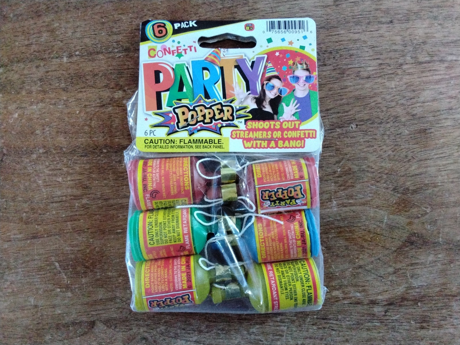 JA-RU Inc. Confetti Party Poppers JA-RU Inc. Confetti Party Poppers