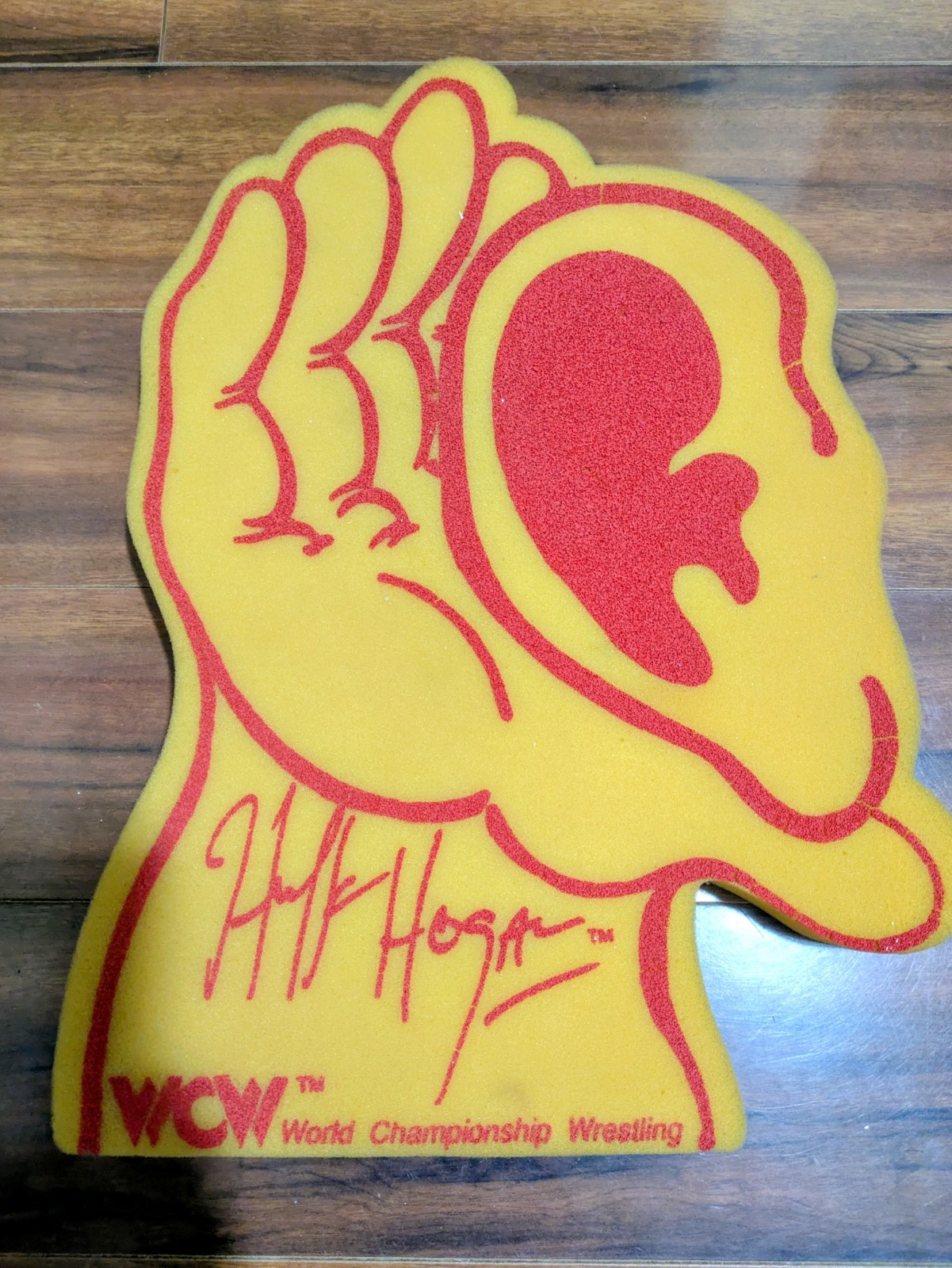 Vintage WWE WWF WCW Hulk Hogan Foam Ear Finger 22\