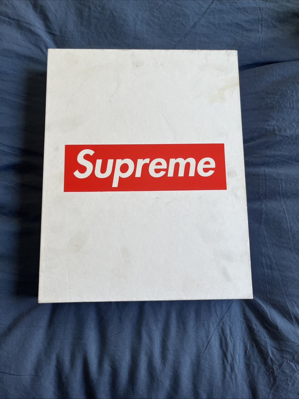 SUPREME PHAIDON NEW YORK LOOK BOOK Vol 2 HARDCOVER FW19 WEEK 13 BRAND NEW SEALED SUPREME PHAIDON NEW YORK LOOK BOOK Vol 2 HARDCOVER FW19 WEEK 13 BRAND NEW SEALED