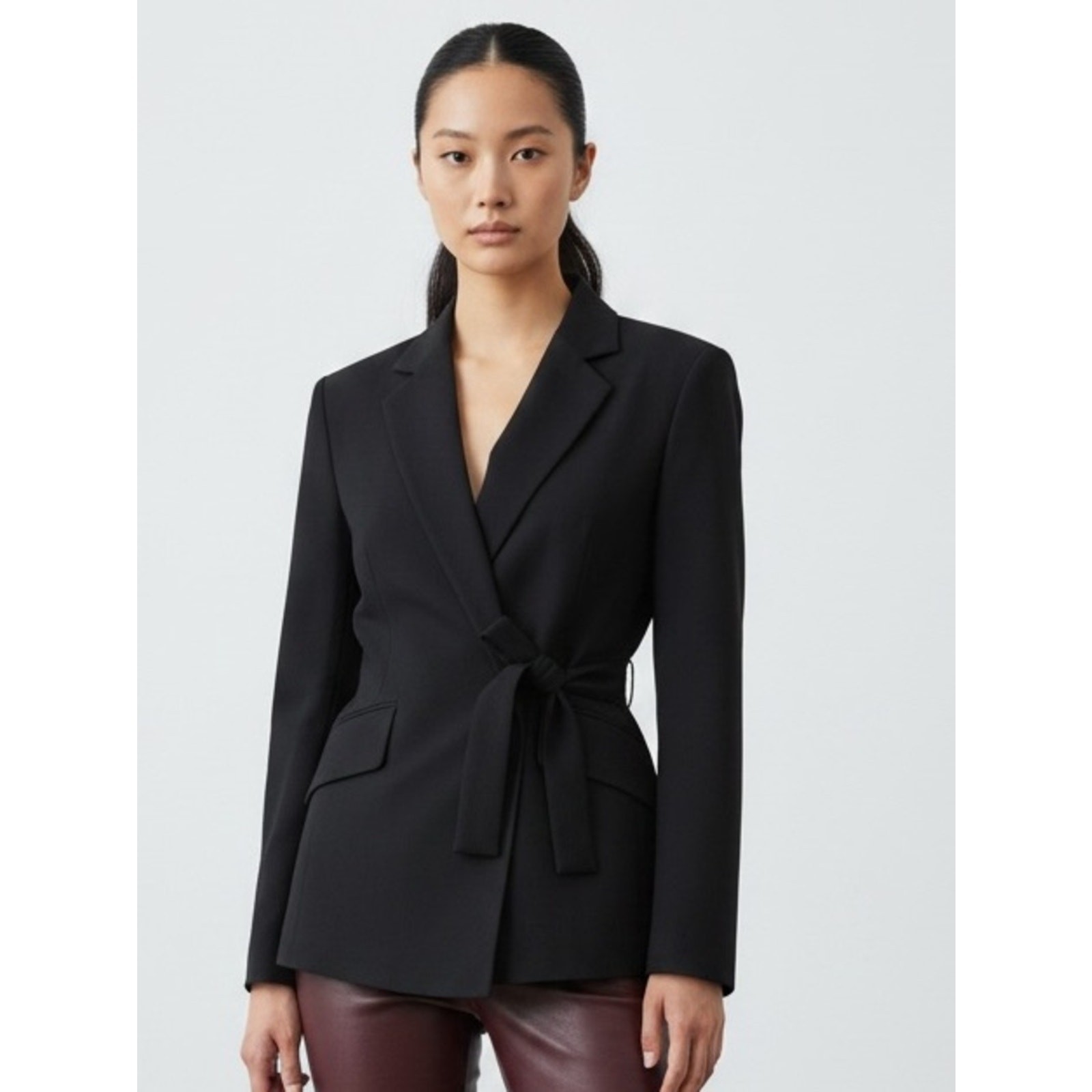 NWT Theory Black Virgin Wool Tie-Belt Blazer Size 8