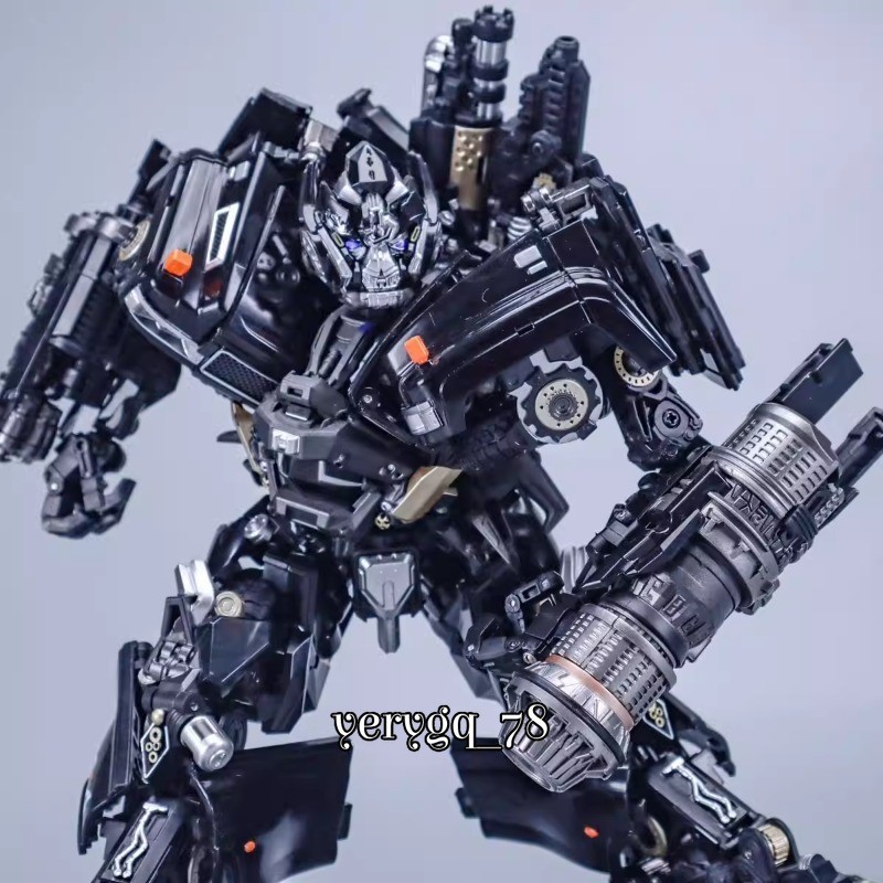 Transforms Toy Black Apple MPM06 Ironhide 10\