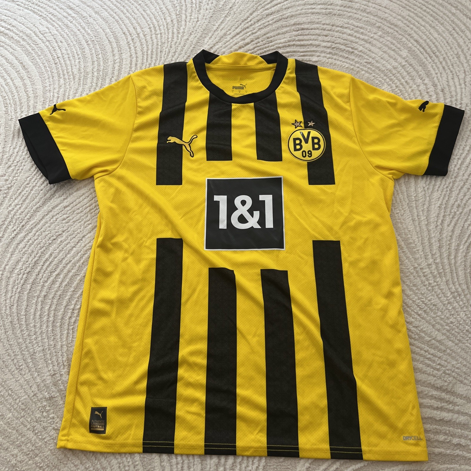 PUMA Borussia Dortmund BVB Ultraweave Jersey Size L, 22/23 PUMA Borussia Dortmund BVB Ultraweave Jersey Size L, 22/23