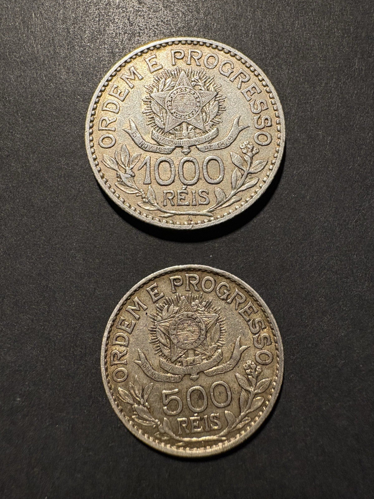 1913 Brazil Stars And Liberty Set Of 2 Silver Coins 1000 Reis And 500 Reis.