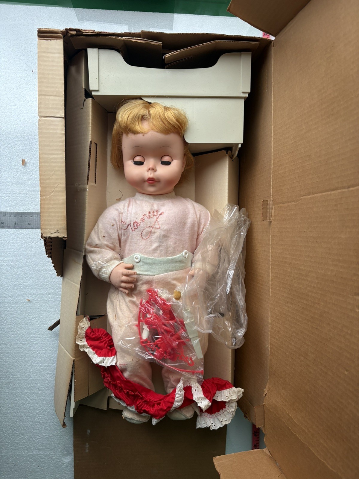 Vintage 1963 Deluxe Reading Nancy Nurse Talking Doll set may be missing pcs Vintage 1963 Deluxe Reading Nancy Nurse Talking Doll set may be missing pcs