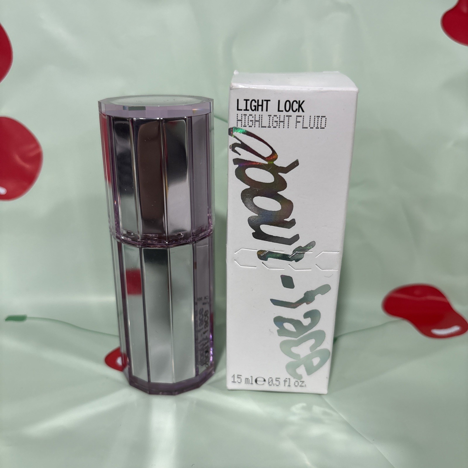 About Face Light Lock Highlighting Fluid About Face Light Lock Highlighting Fluid