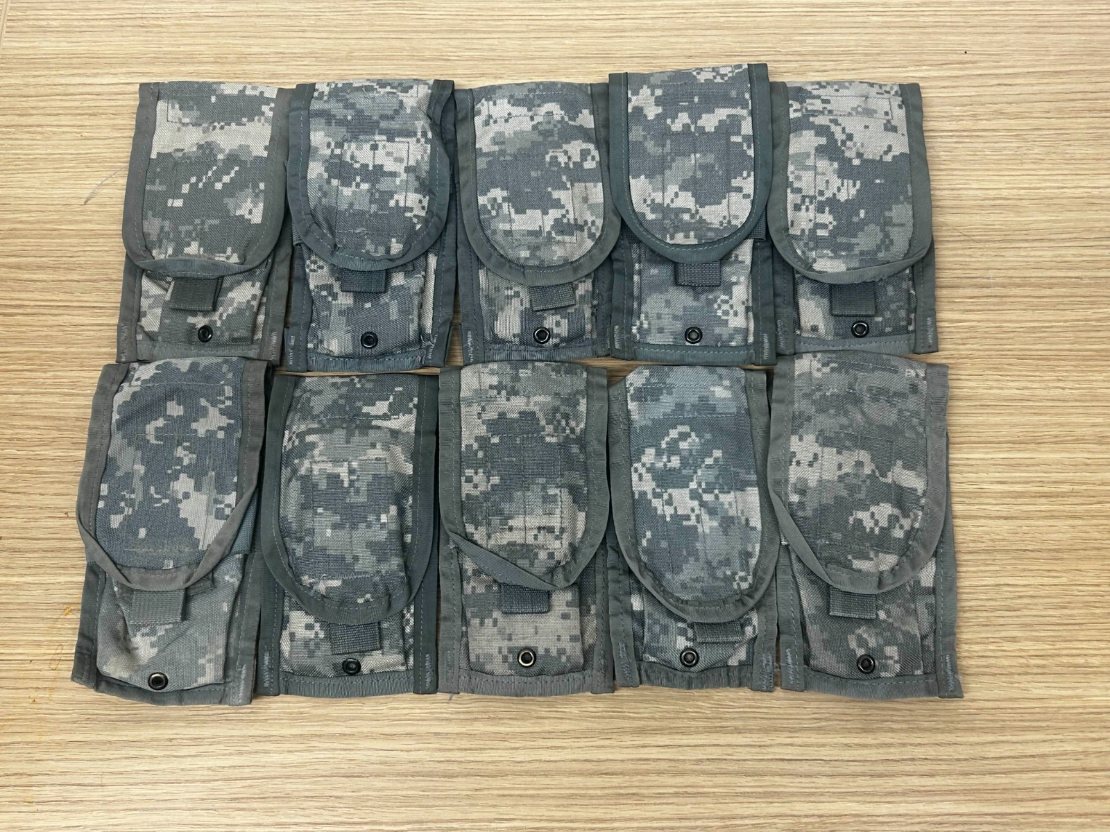 (10 Pack) ACU USGI Issue Molle II Double Magazine Pouch Double/Single 2 Mag Camo (10 Pack) ACU USGI Issue Molle II Double Magazine Pouch Double/Single 2 Mag Camo