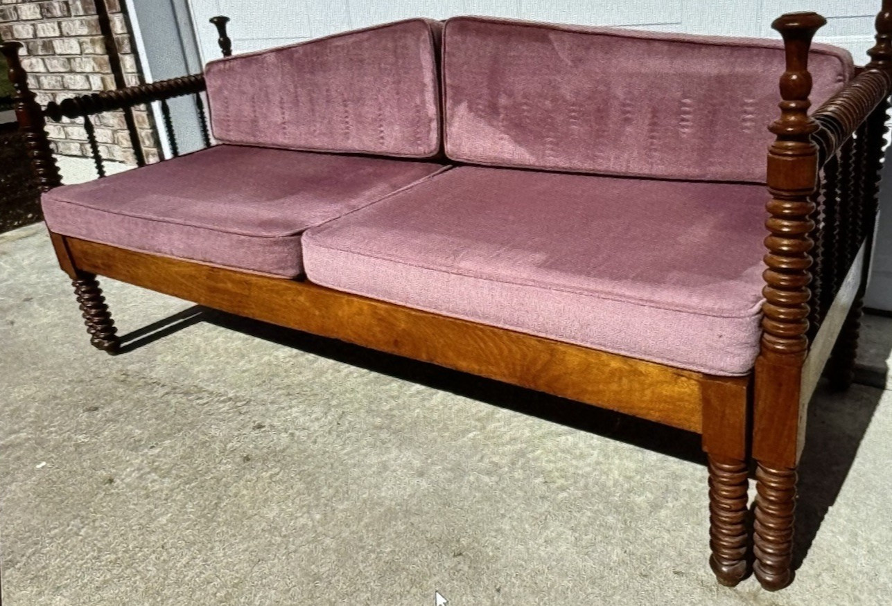 Antique Original Jenny Lind Spindle Daybed With Original Cushions Excellent Cond