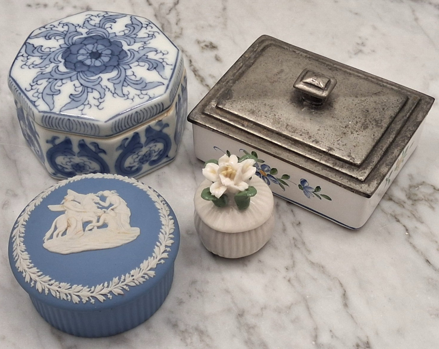 Wedgwood Blue Jasperware French Hand Made Painted Flower Miniature Trinket Box 4