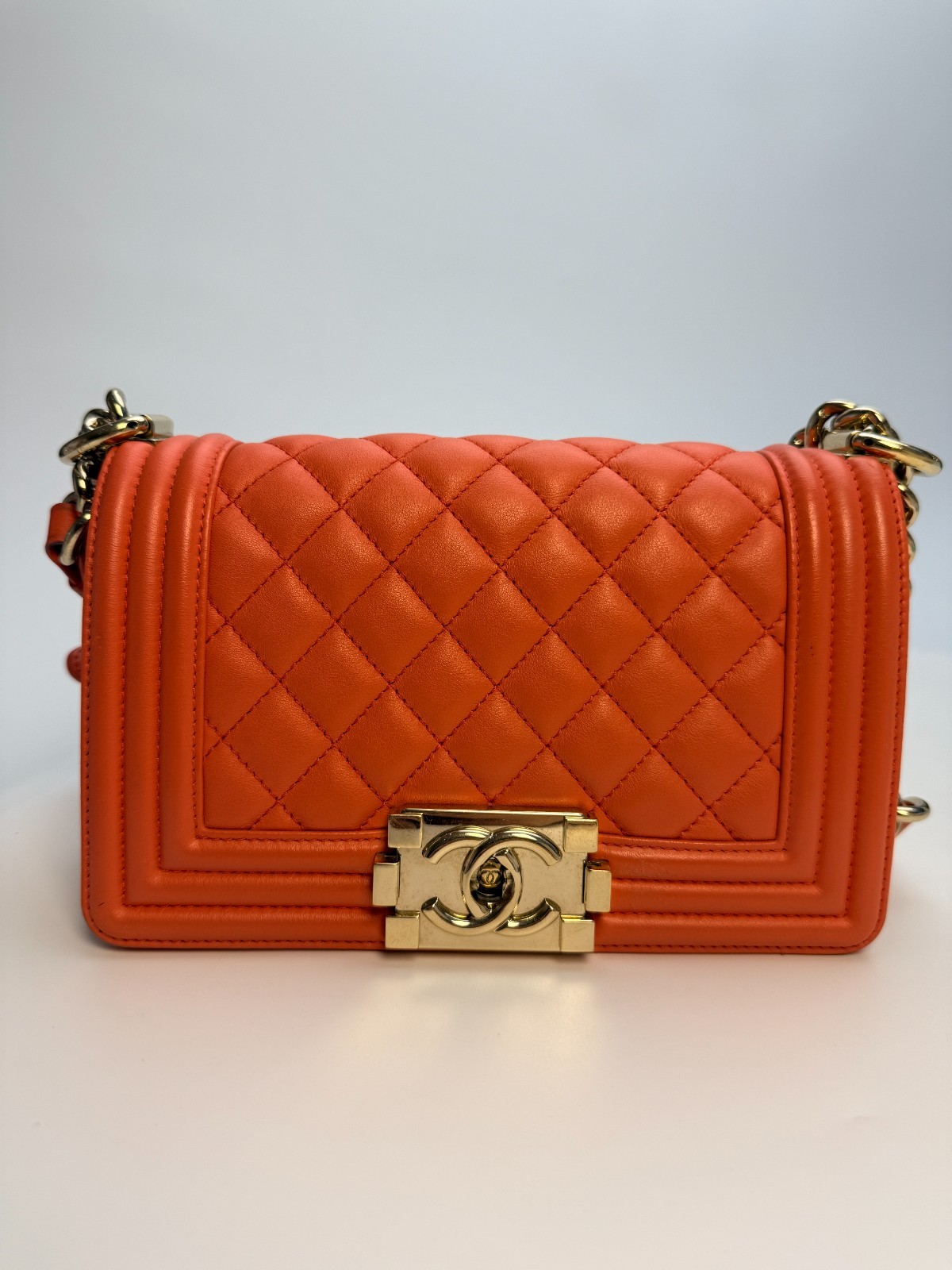 Chanel Le Boy Small Grapefruit Pink Quilted Lambskin Gold Hardware Shoulder Bag Chanel Le Boy Small Grapefruit Pink Quilted Lambskin Gold Hardware Shoulder Bag