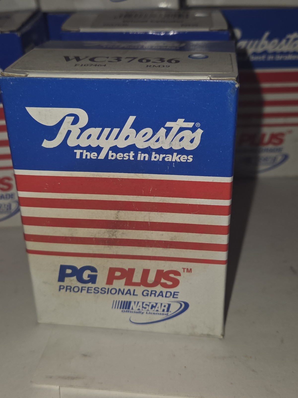 Raybestos WC37636 Professional Grade Drum Brake Wheel Cylinder Raybestos WC37636 Professional Grade Drum Brake Wheel Cylinder