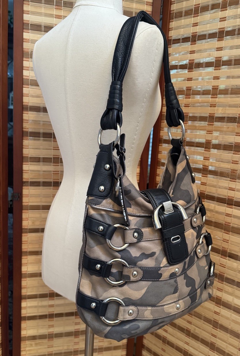 Vintage B Makowsky Leather Grommet Camo Shoulder Bag Grunge Goth Rare Vintage B Makowsky Leather Grommet Camo Shoulder Bag Grunge Goth Rare