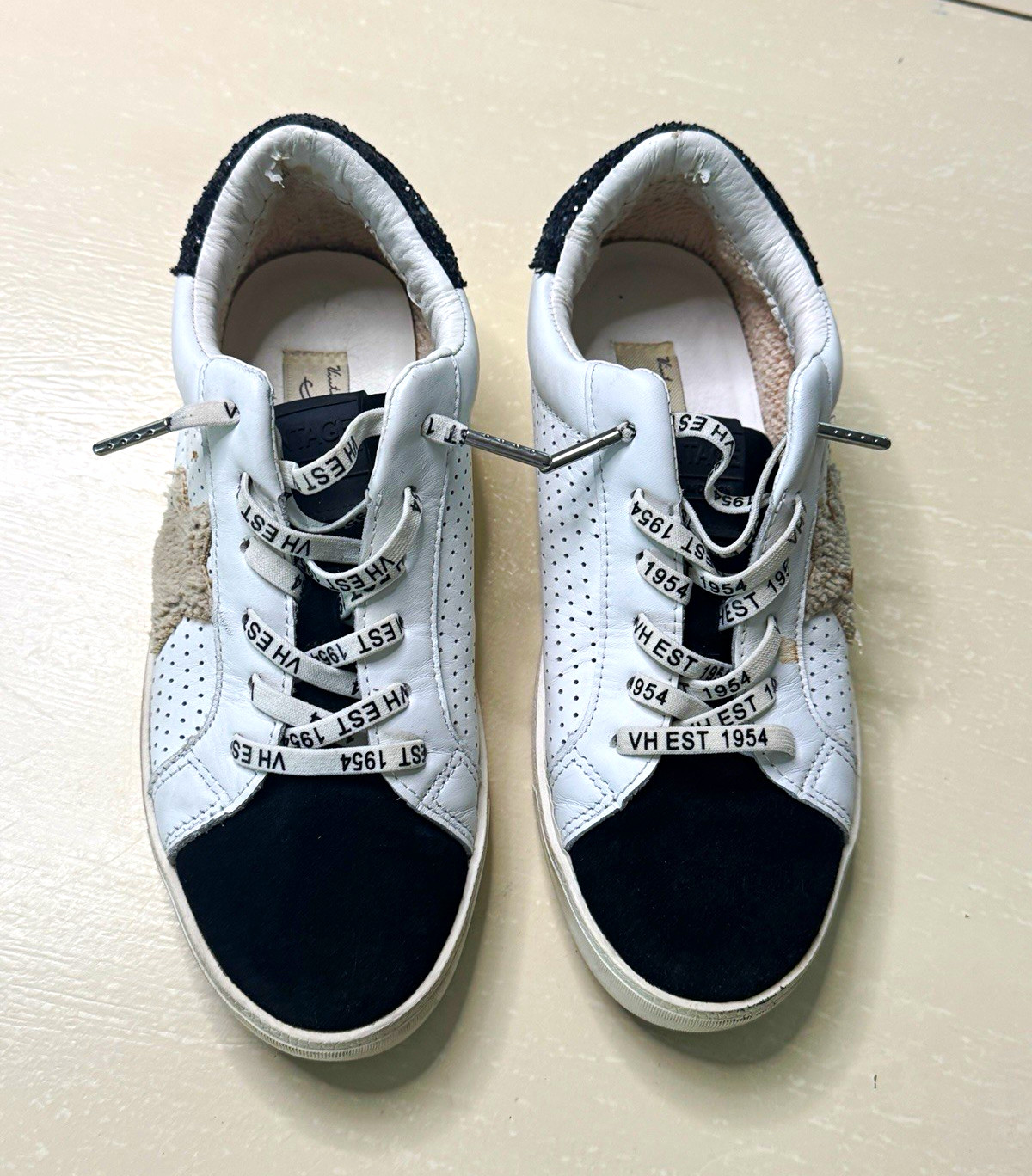 Vintage Havana 1954 White/Black Leather Lace-Up Sneakers Women’s US 7 Round Toe Vintage Havana 1954 White/Black Leather Lace-Up Sneakers Women’s US 7 Round Toe