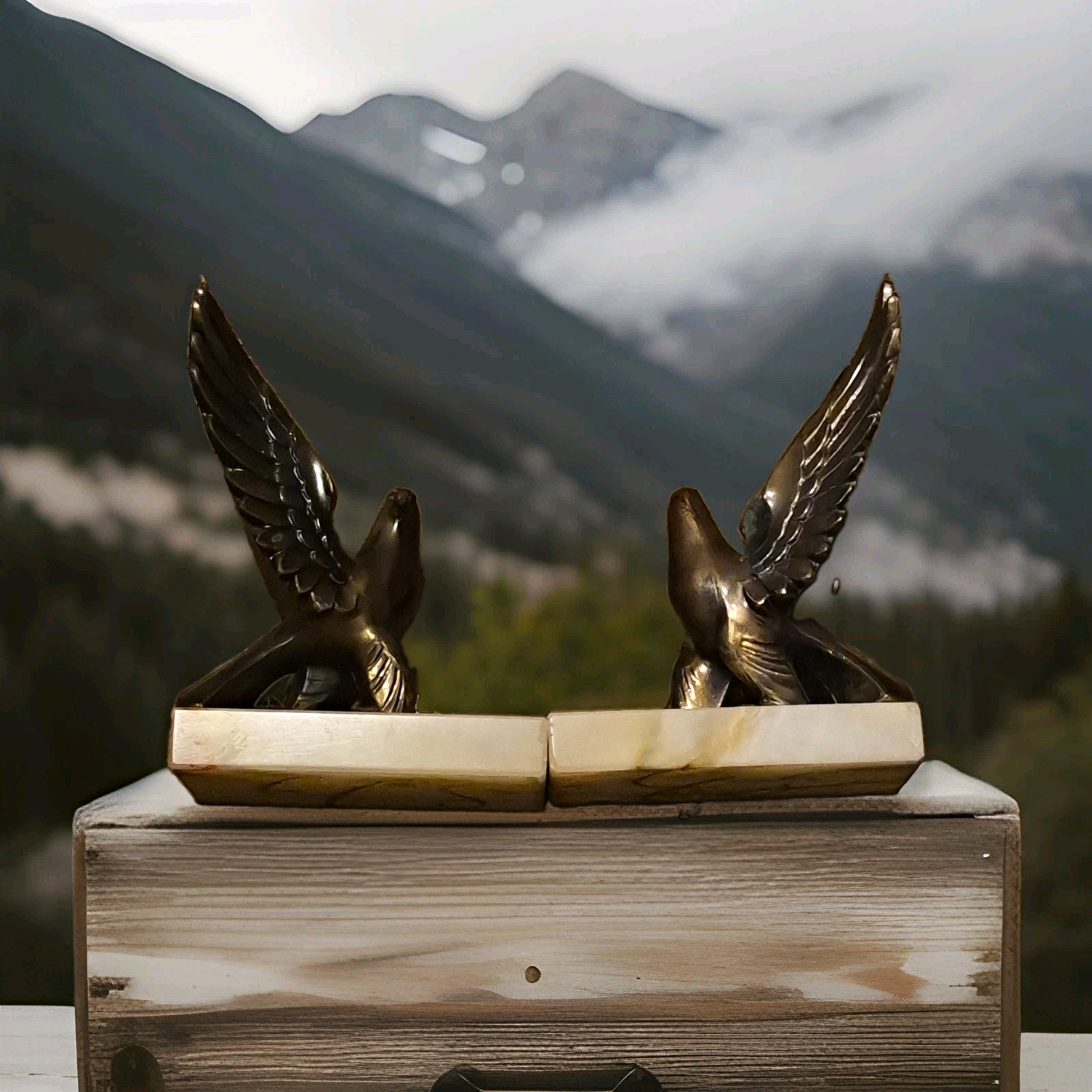 Two VINTAGE ART DECO STYLE BRASS EAGLES BOOKENDS On A MARBLE BASE 7 In Tall