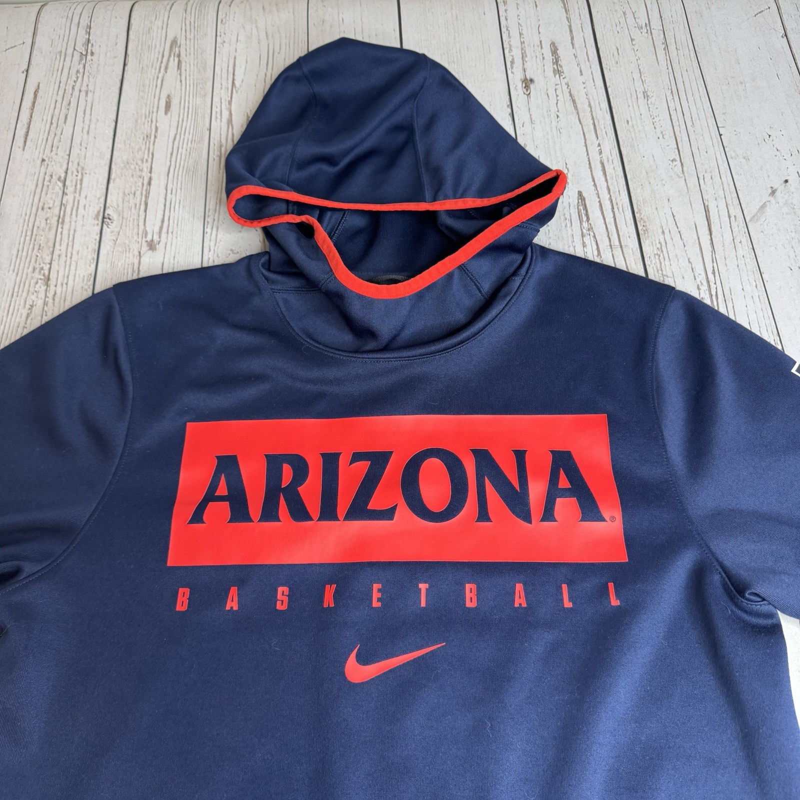 Nike Arizona Wildcats Basketball Center Swoosh Hoodie Sweatshirt Blue Mens Small Nike Arizona Wildcats Basketball Center Swoosh Hoodie Sweatshirt Blue Mens Small